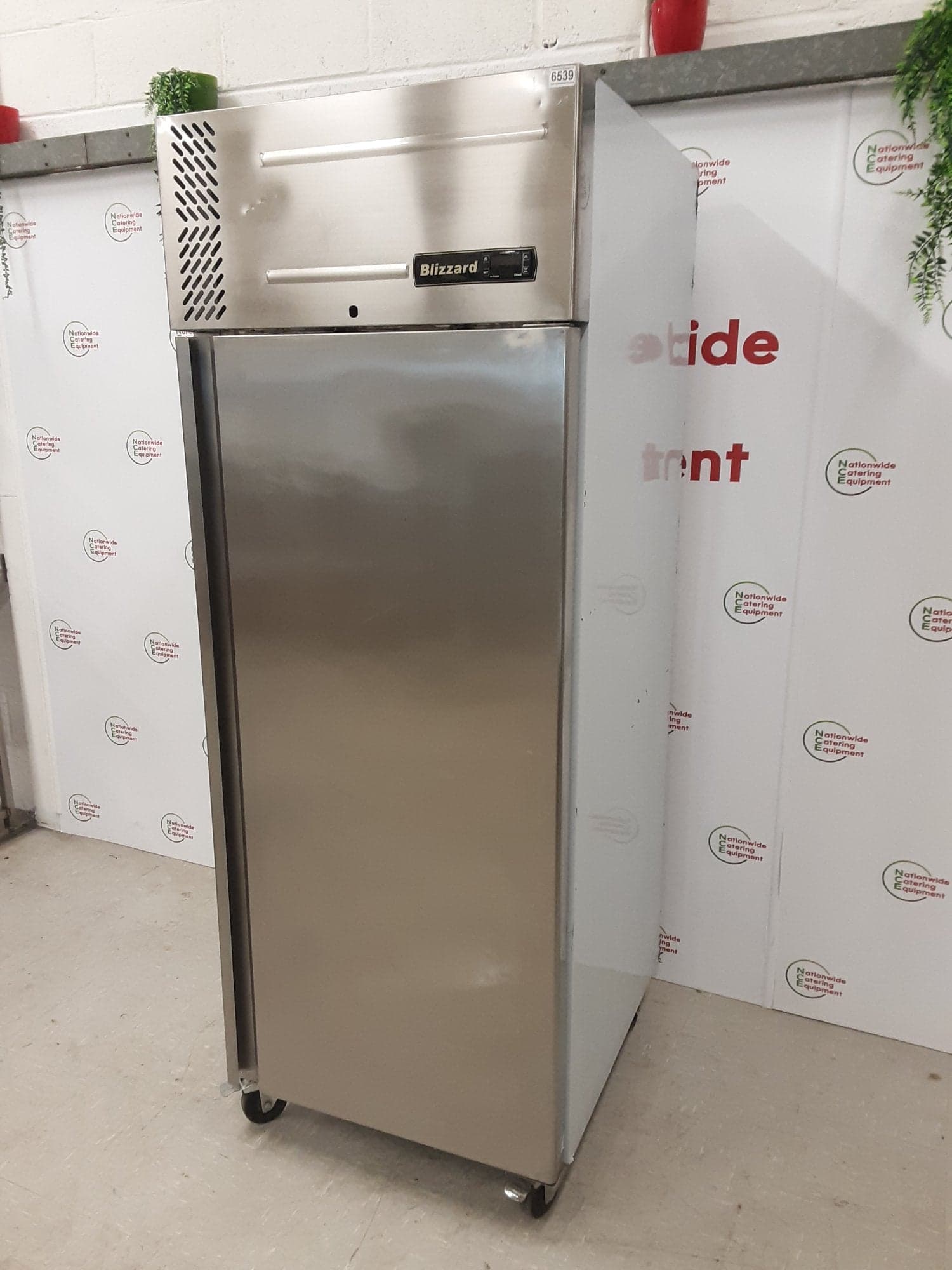 Blizzard Single Upright Freezer, Model- LB1SS — image 3