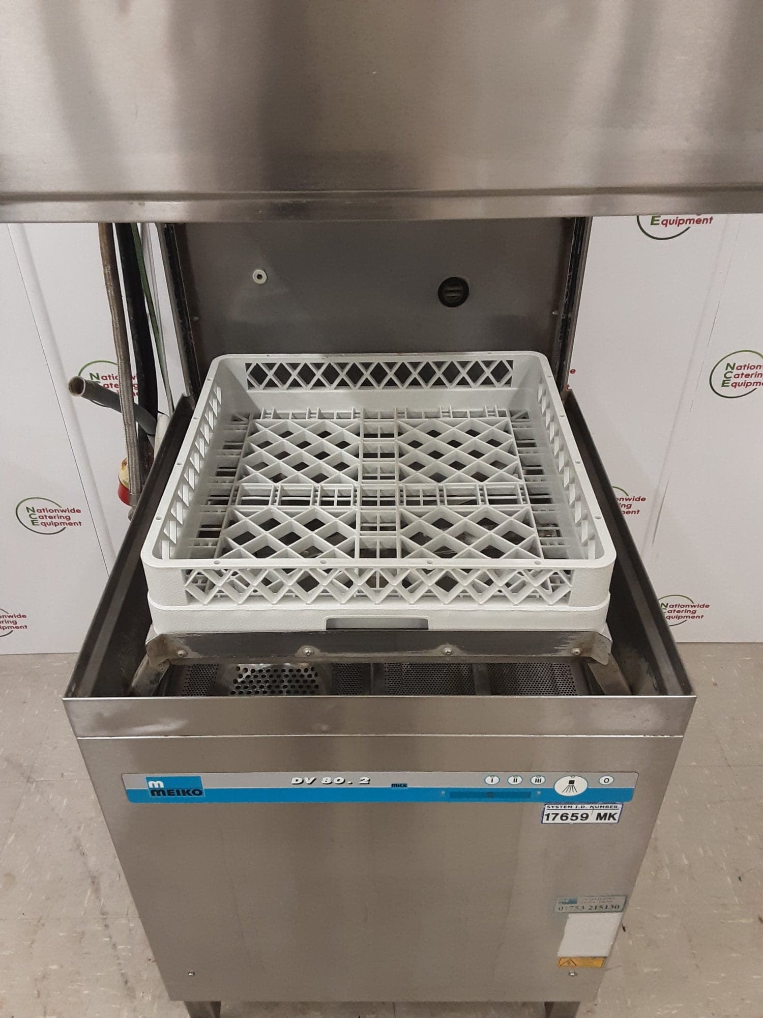 Meiko Pass-Through/Hood Dishwasher, 3ph/32amp, Model- DV.80.2 — image 6