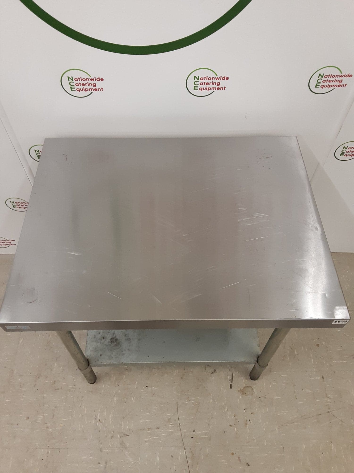 Vogue Stainless Steel Table 90x70cm — image 4