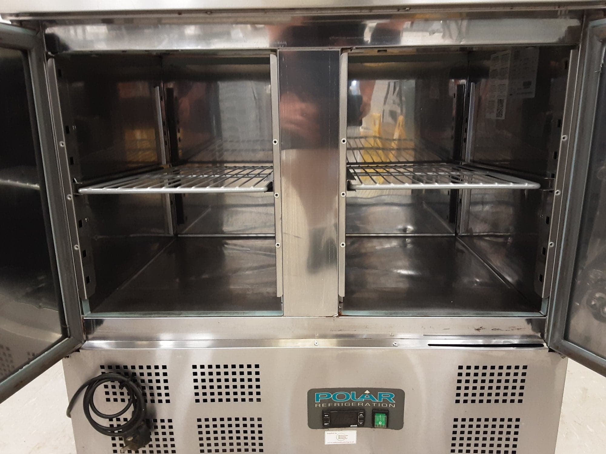 Polar Two Door Flat Counter Fridge, 90cm, Model- U636 — image 5