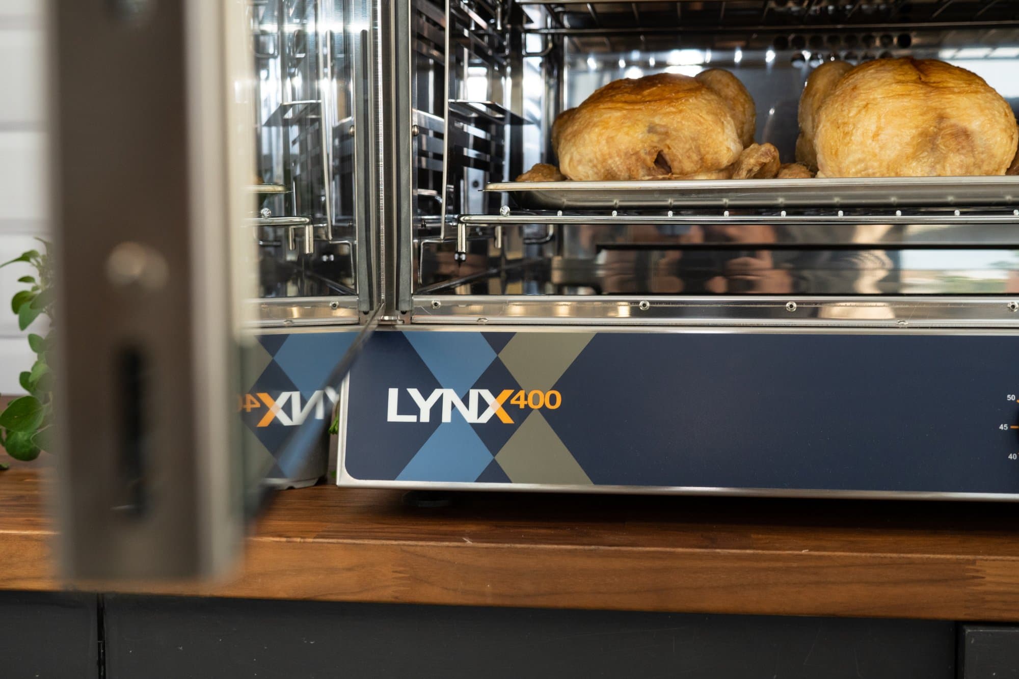 Lincat Lynx 400 LCO XL Tabletop Convection Oven, 13amp, Model- LCOXL — image 4