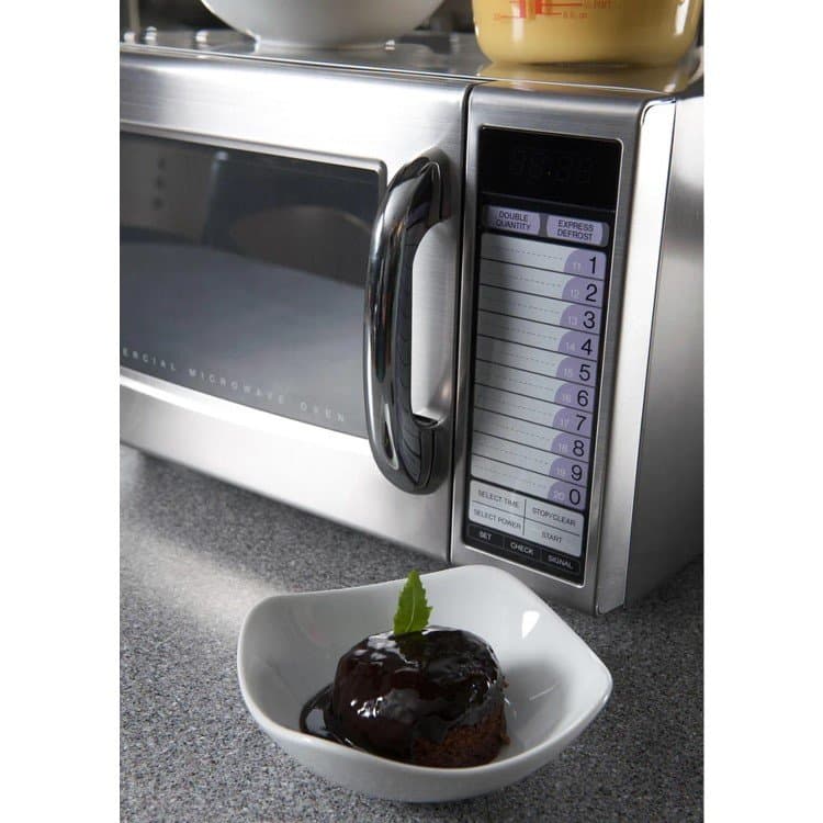 Sharp 1000w Commercial  Microwave, Model- R21ATR — image 3