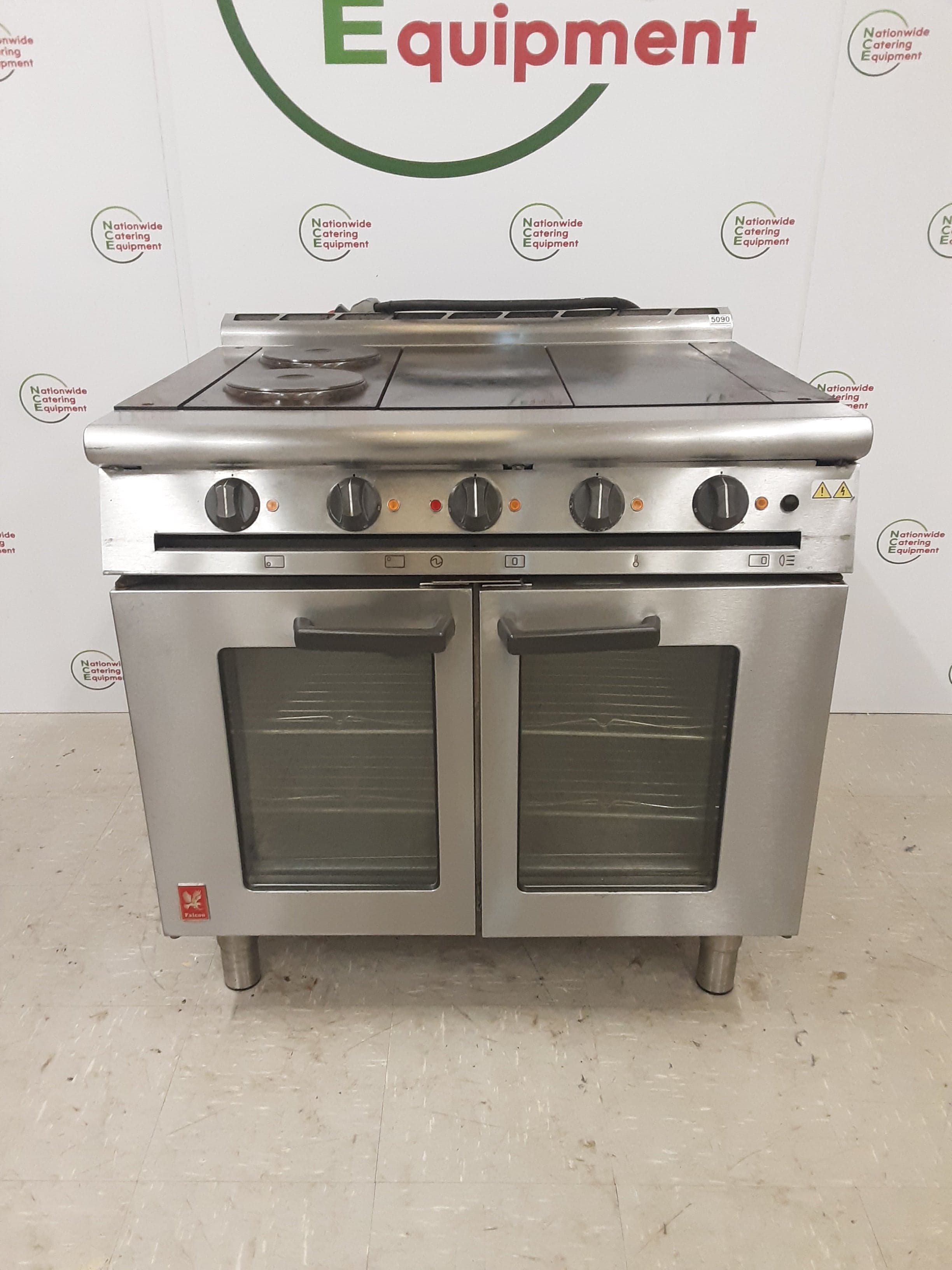 Falcon Electric Solid Top/Two Burner Stove & Convection Oven, 3 phase, Model- E3101OTC (NCE5090) — image 1
