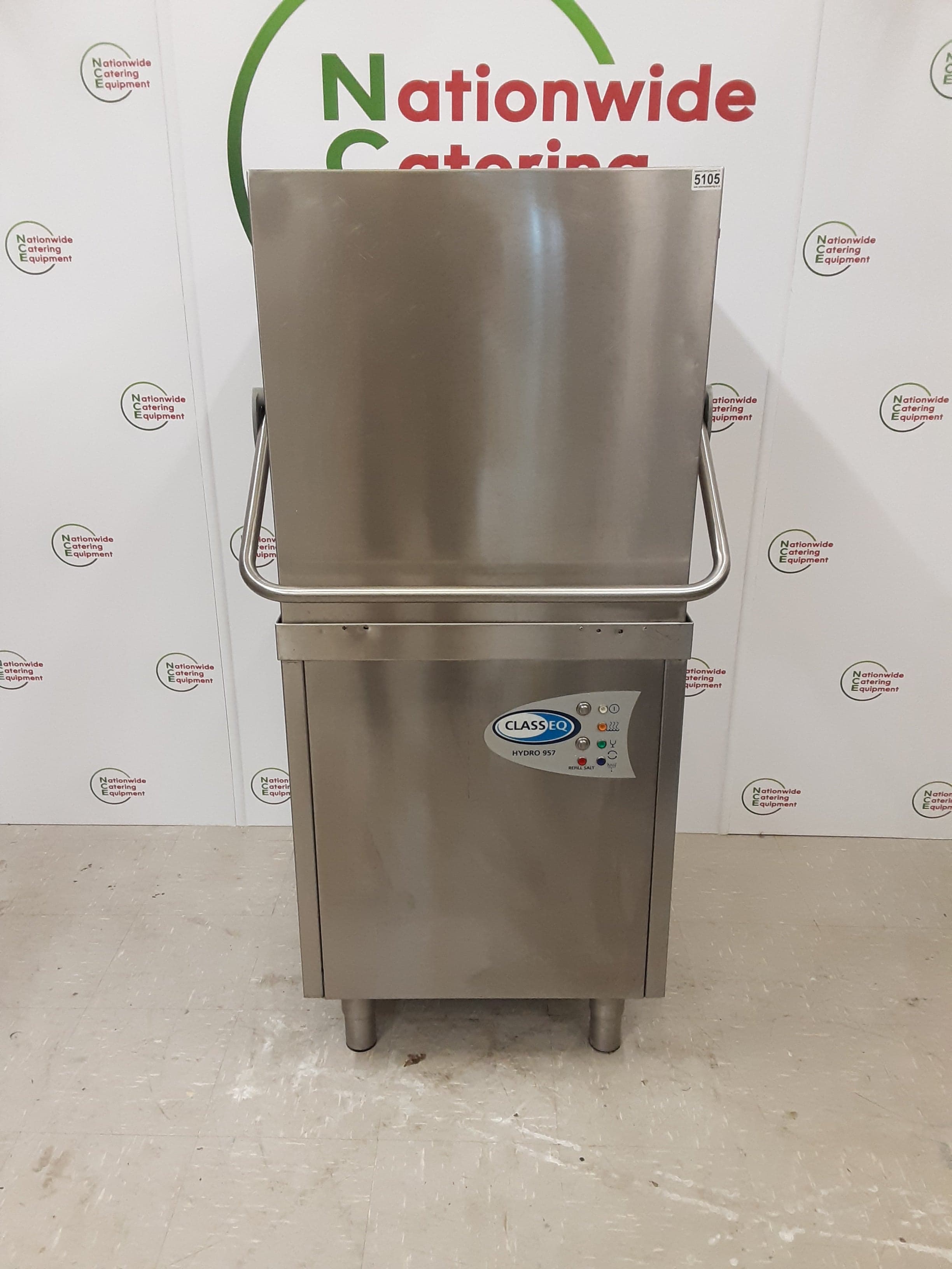 Classeq Hydro 957 Passthrough / Hood Dishwasher - Three Phase (NCE5105) — image 1