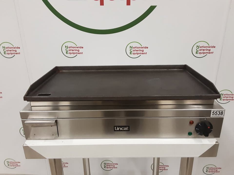 Lincat Tabletop Electric Griddle, 13amp, Model- LGR2 (NCE5538) — image 1