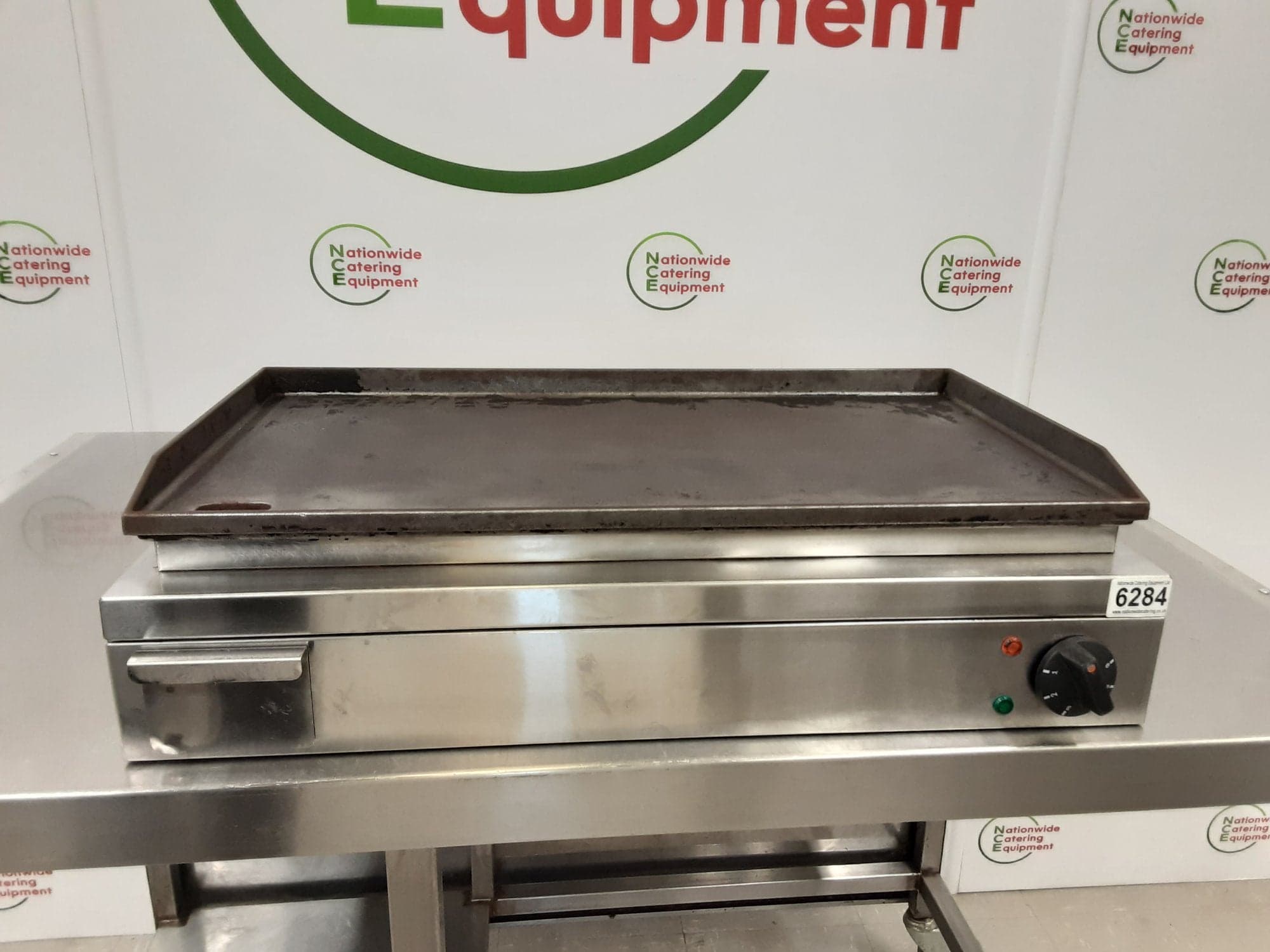 Lincat Tabletop Electric Griddle - 13Amp (NCE6284) — image 1