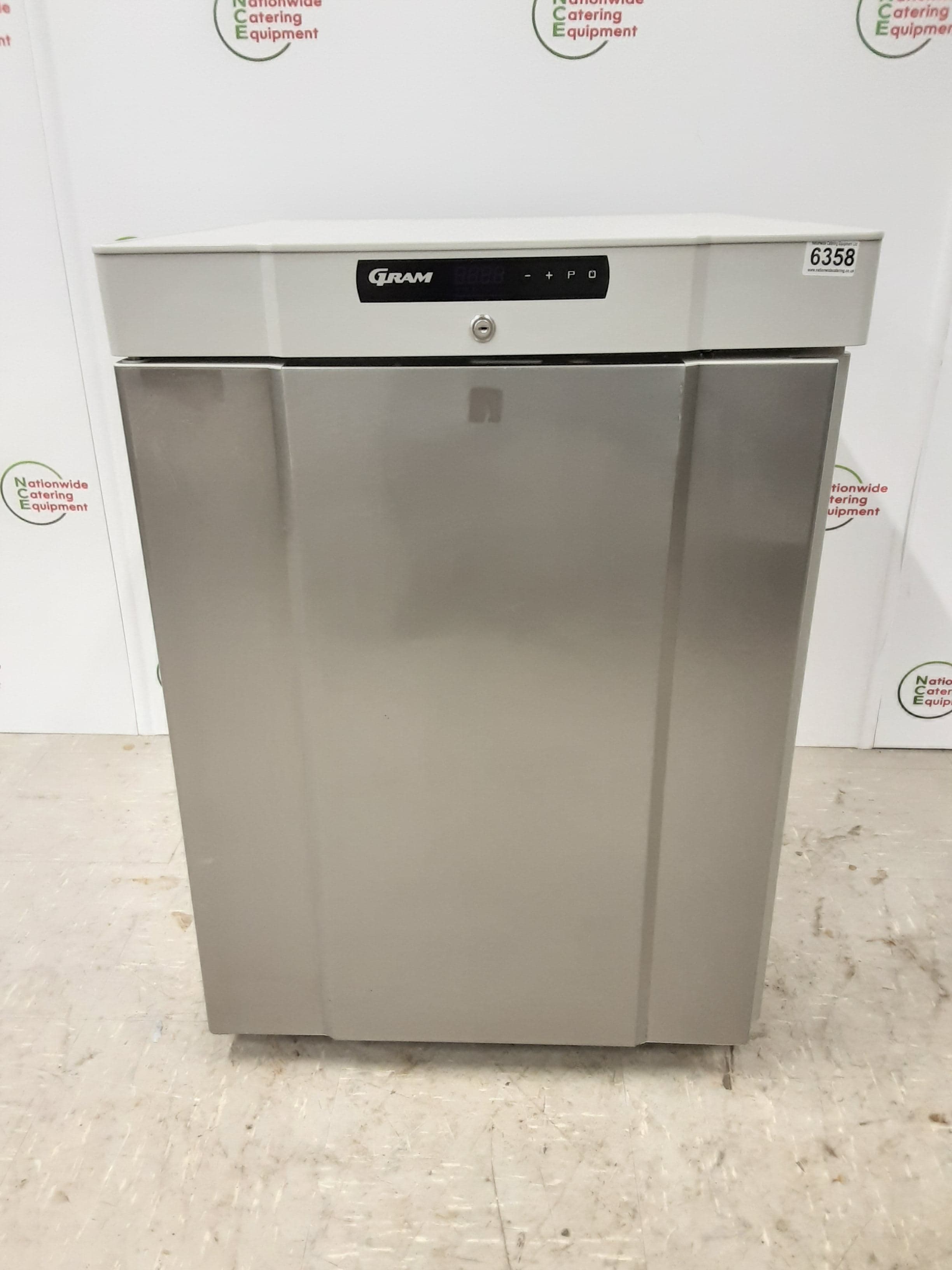 Gram Stainless Steel Undercounter Fridge, 125L, Model K210 (NCE6358) — image 1