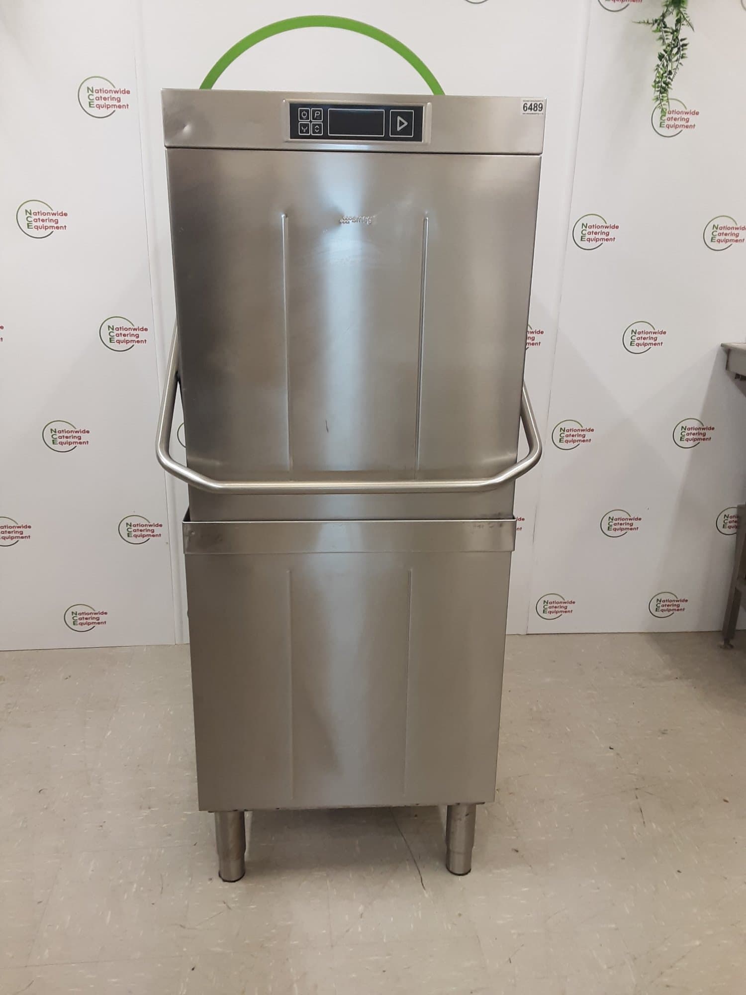 Smeg Pass-Through/Hood Dishwasher, 1ph/32amp, Model- SPH515S — image 1