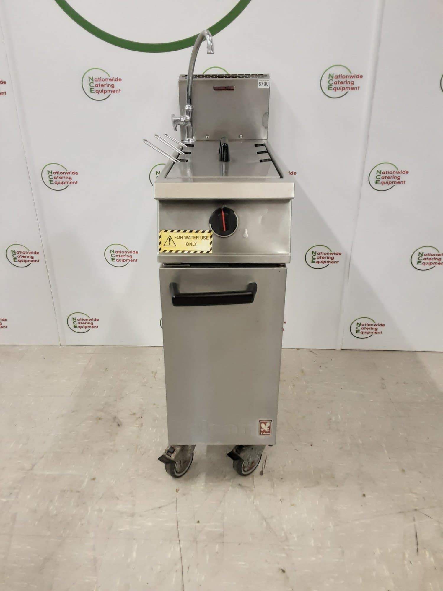Falcon Dominator LPG Free-Standing Pasta Boiler, Model- G2203 — image 1