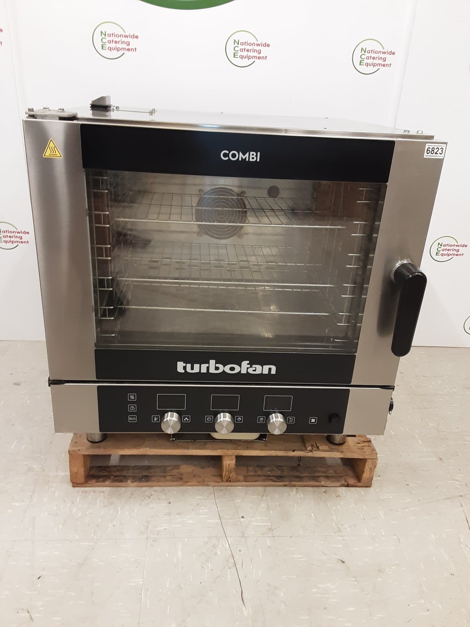 Blueseal Turbofan Tabletop Electric Combi Oven, Model- UKEC40D5 — image 1