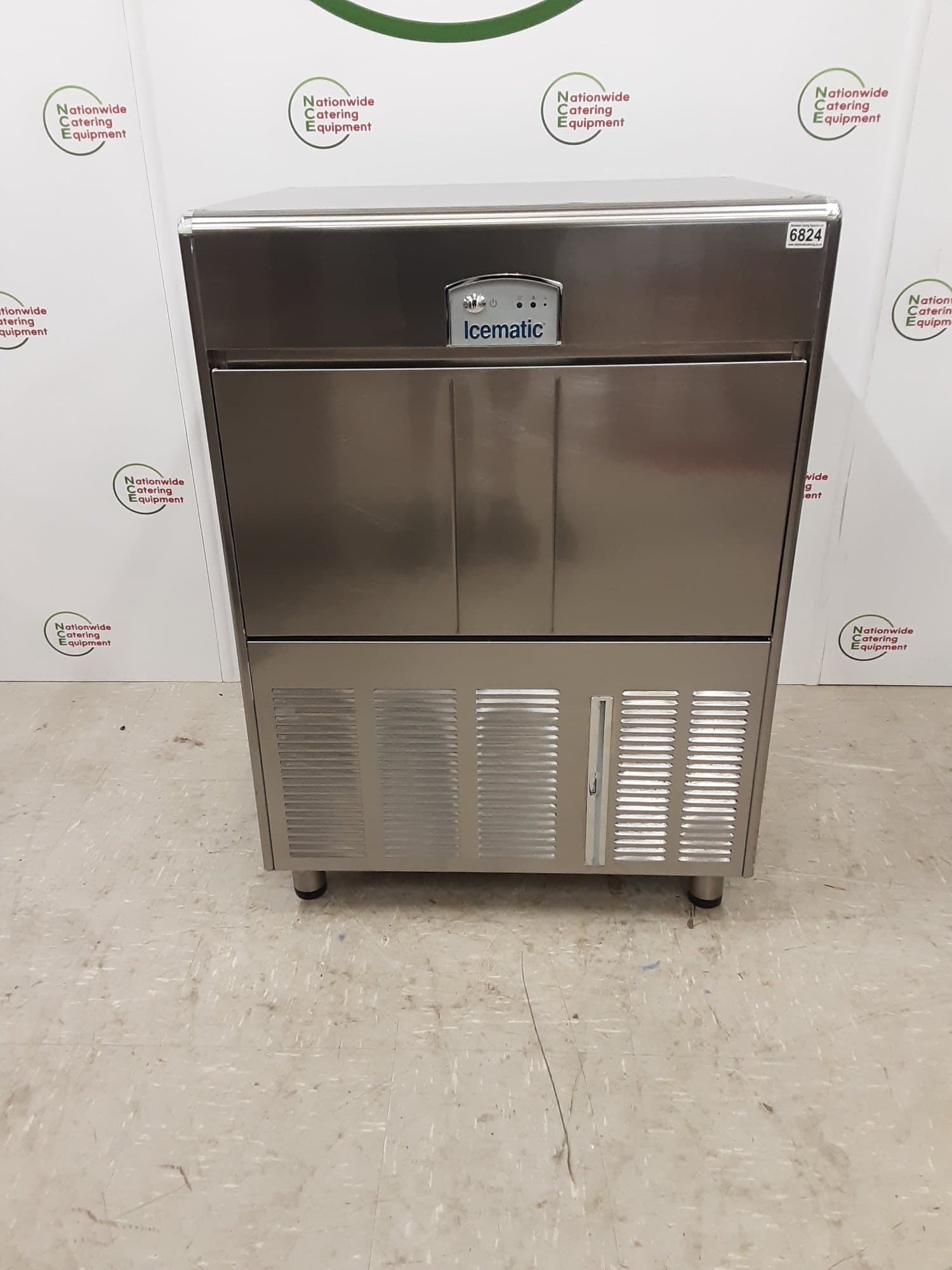 Icematic Ice Machine, Output 75kg Per 24 Hrs. Model- E75 — image 1