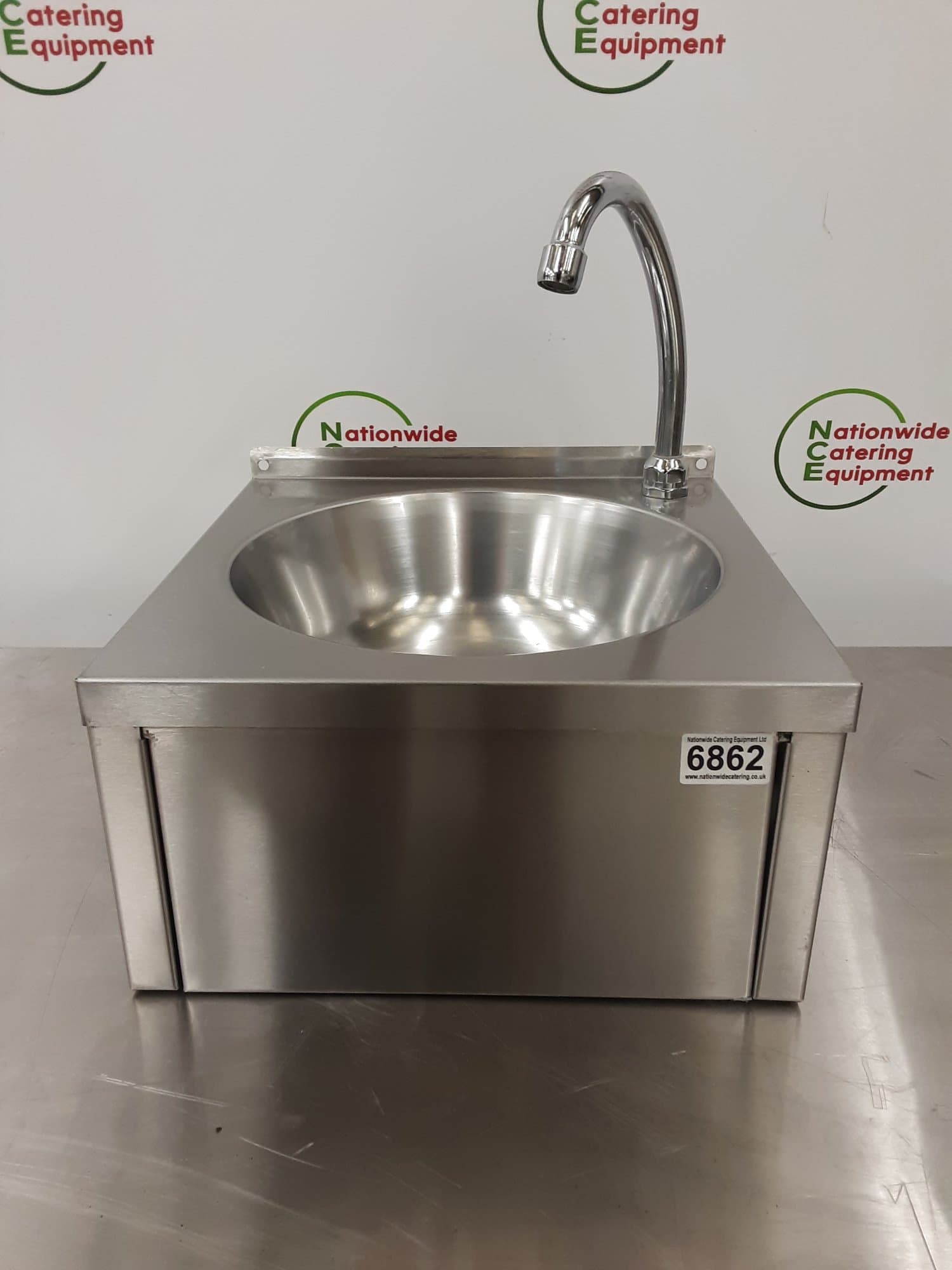 Stainless Steel Knee Operated Wash Hand Basin — image 1