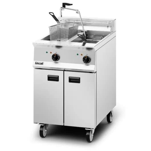 Lincat Opus 800 Pumped Filtration Twin Tank 60cm Width Three Phase Electric Fryer, Model- OE8113/OP — image 1