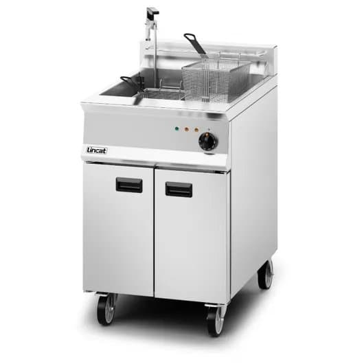 Lincat Opus 800 Pumped Filtration Single Tank 60cm Width Three Phase Electric Fryer, Model- OE8108/OP — image 1