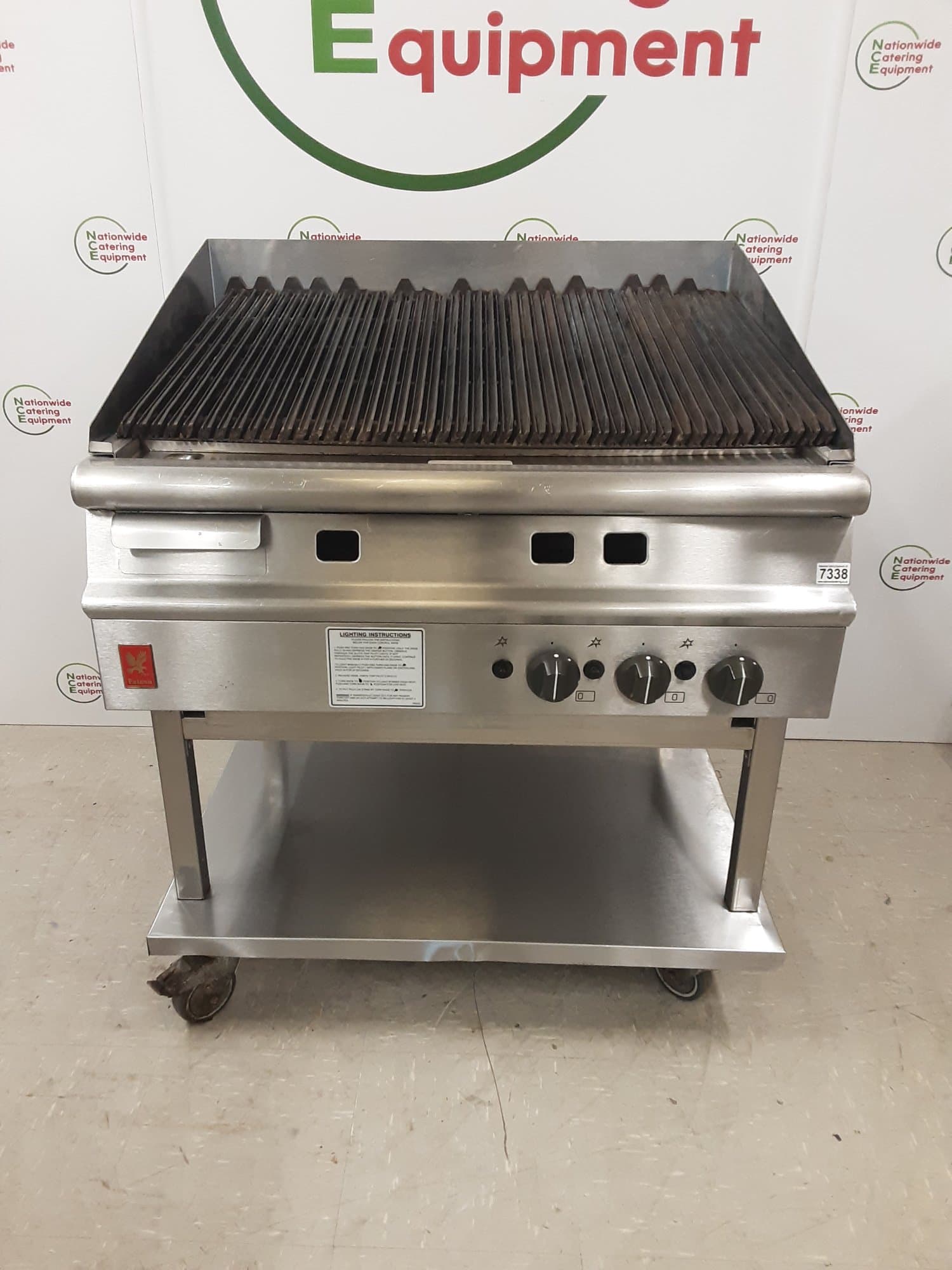 Falcon Dominator 90cm/Three Burner Char-Grill On Stand, Natural Gas, Model-G3925 — image 1