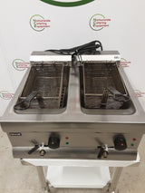 Lincat Silverlink Twin Tank Electric Tabletop Fryer, 1ph/32amp  (NCE4961)