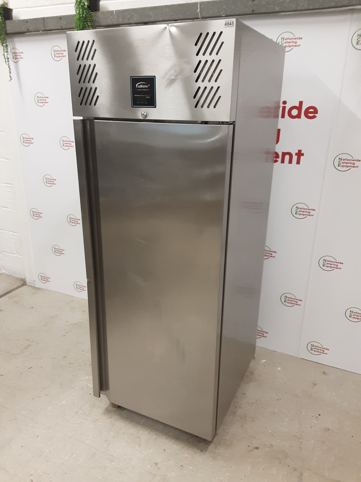 Williams Single Upright 620L Freezer (NCE4945)