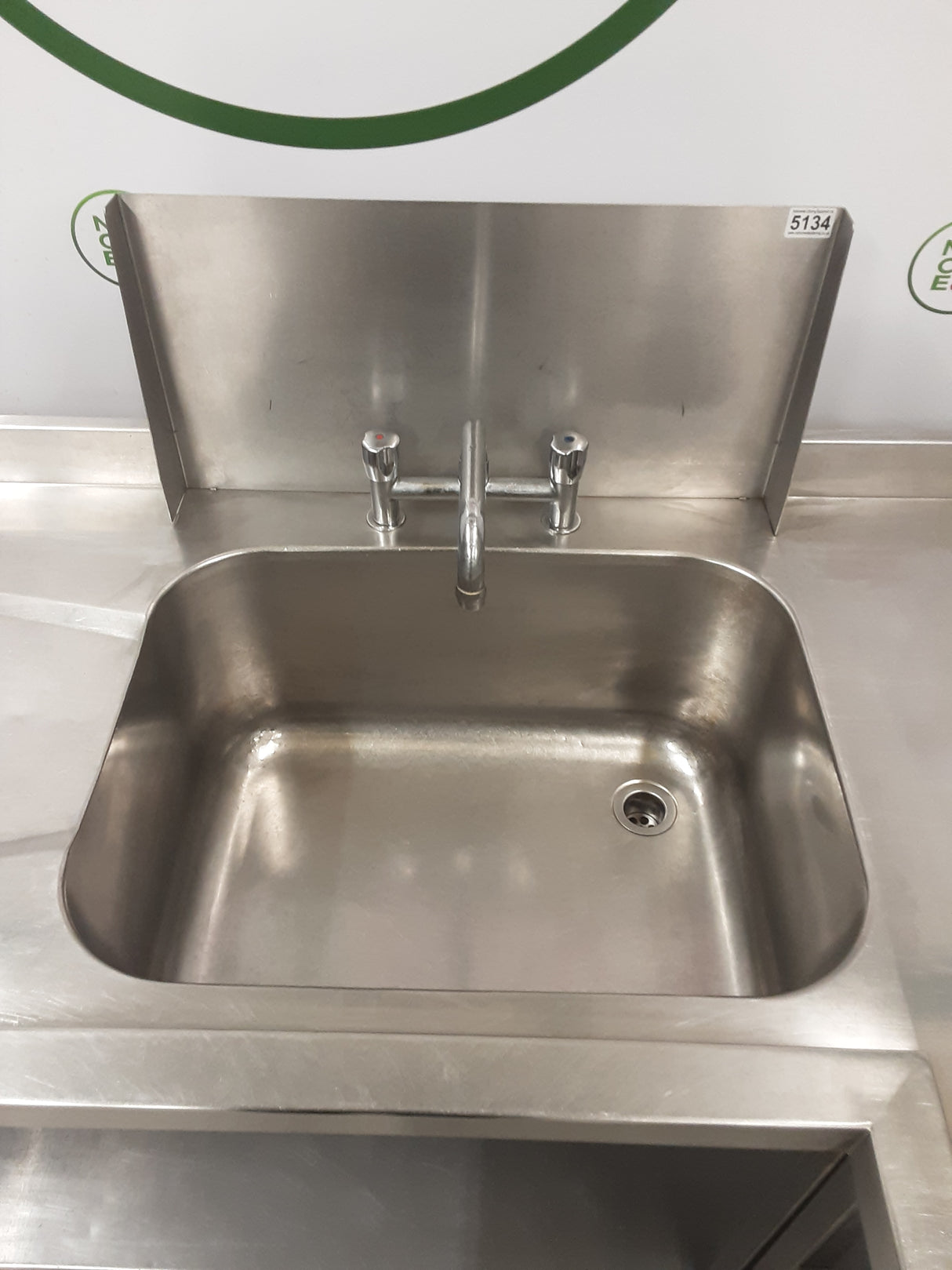 Stainless Steel Single Corner Sink 185x122cm (NCE5134)