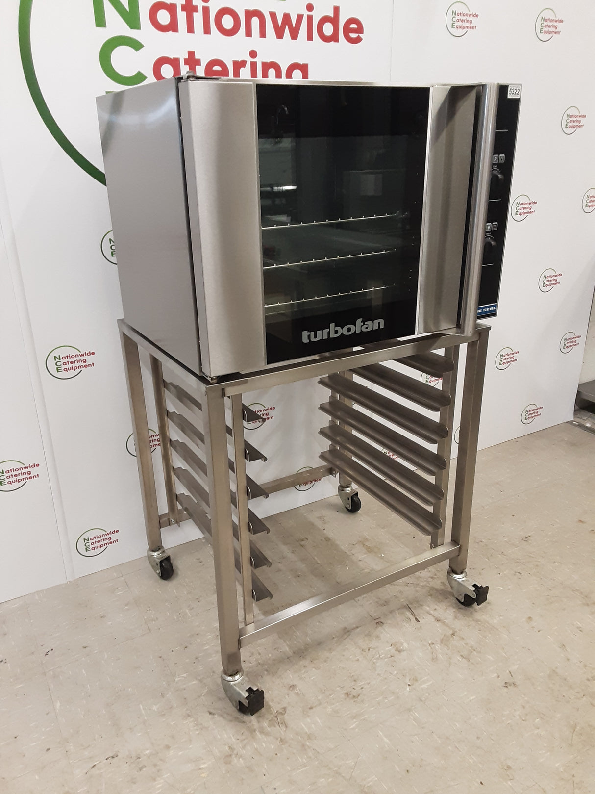 Blue Seal Turbofan Electric (13amp) Convection Oven On Stand, Model-E32D4 (NCE5322)
