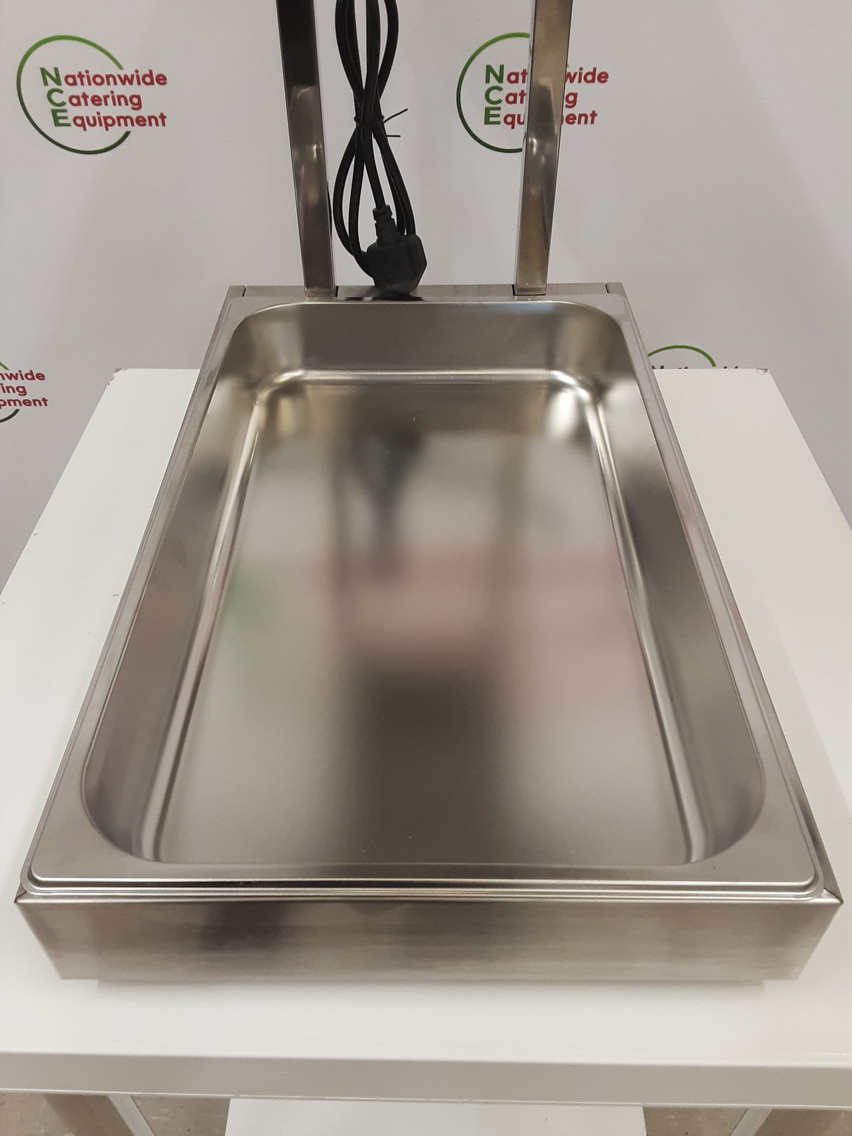 New Genesis Catering Equipment Tabletop 1/1GN Tabletop Chip Scuttle/Food Warmer, Model-HT-310 (NCE5349)