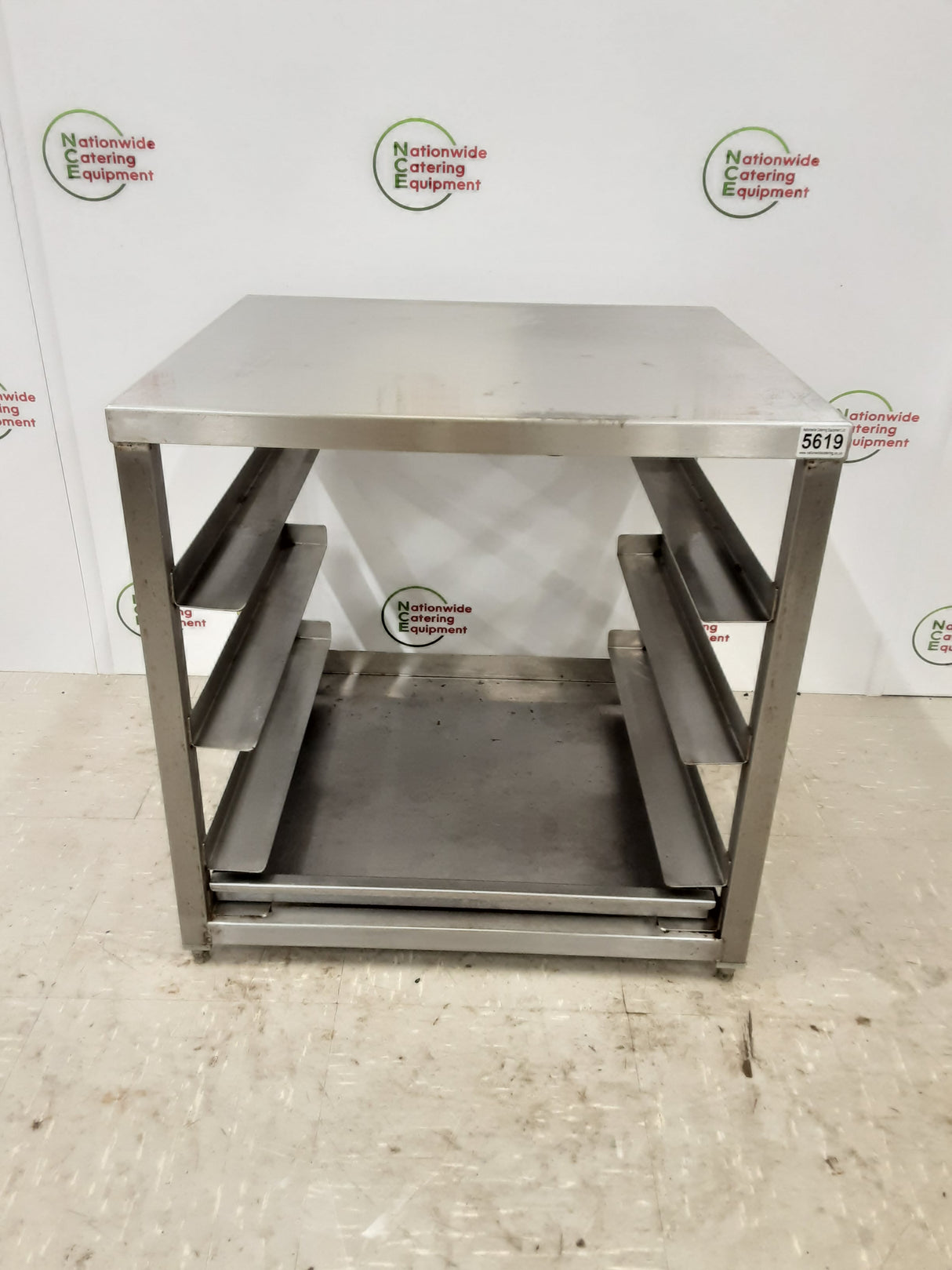 Stainless Steel Dishwasher Stand With 50cm Basket Racking (NCE5619)
