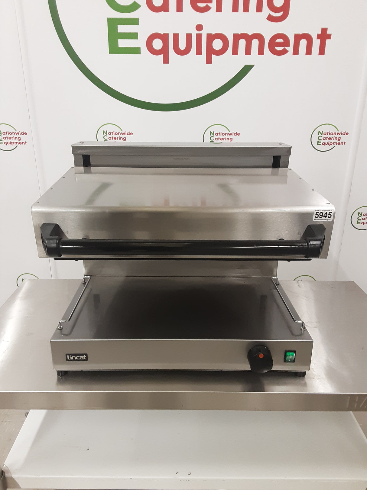 Lincat Rise & Fall Electric Salamander Grill, 13amp, Model-AS3 (NCE5945)