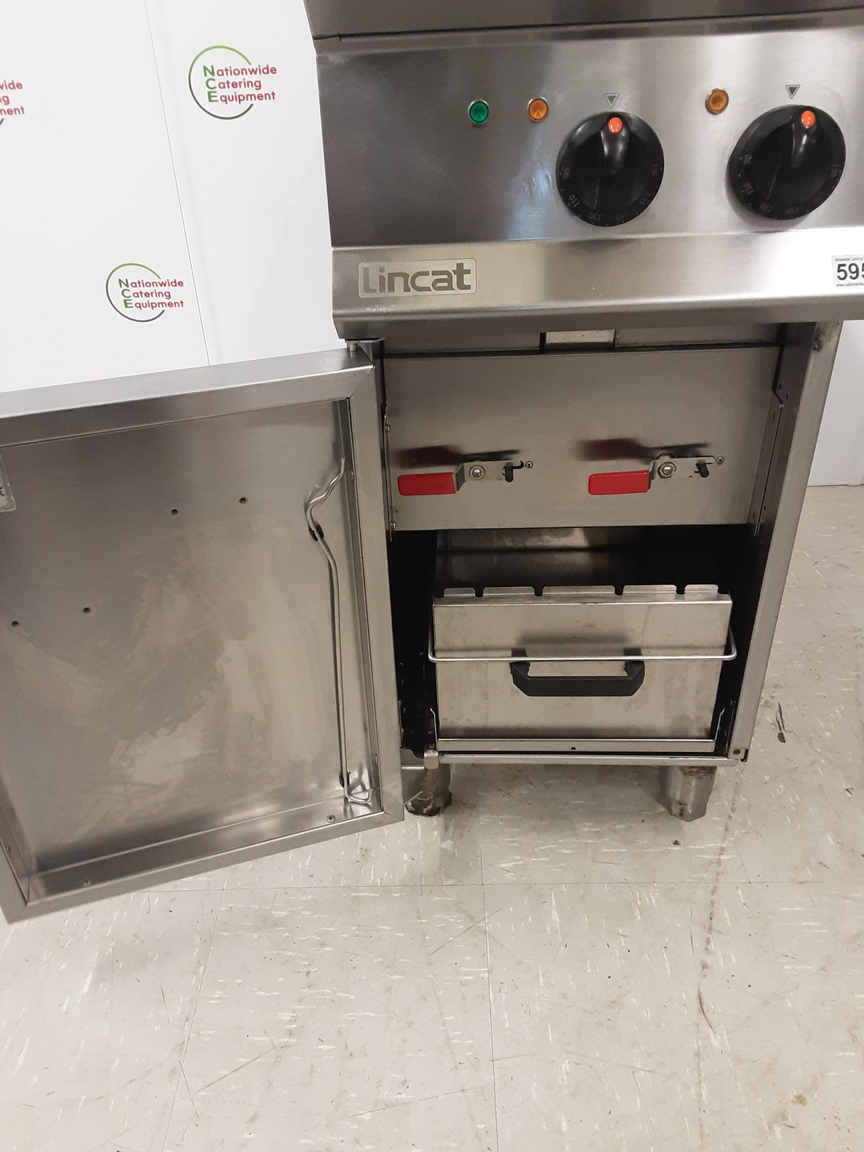 Lincat Opus Twin Tank Free-Standing Electric Fryer, Model- OE8105 (NCE5955)