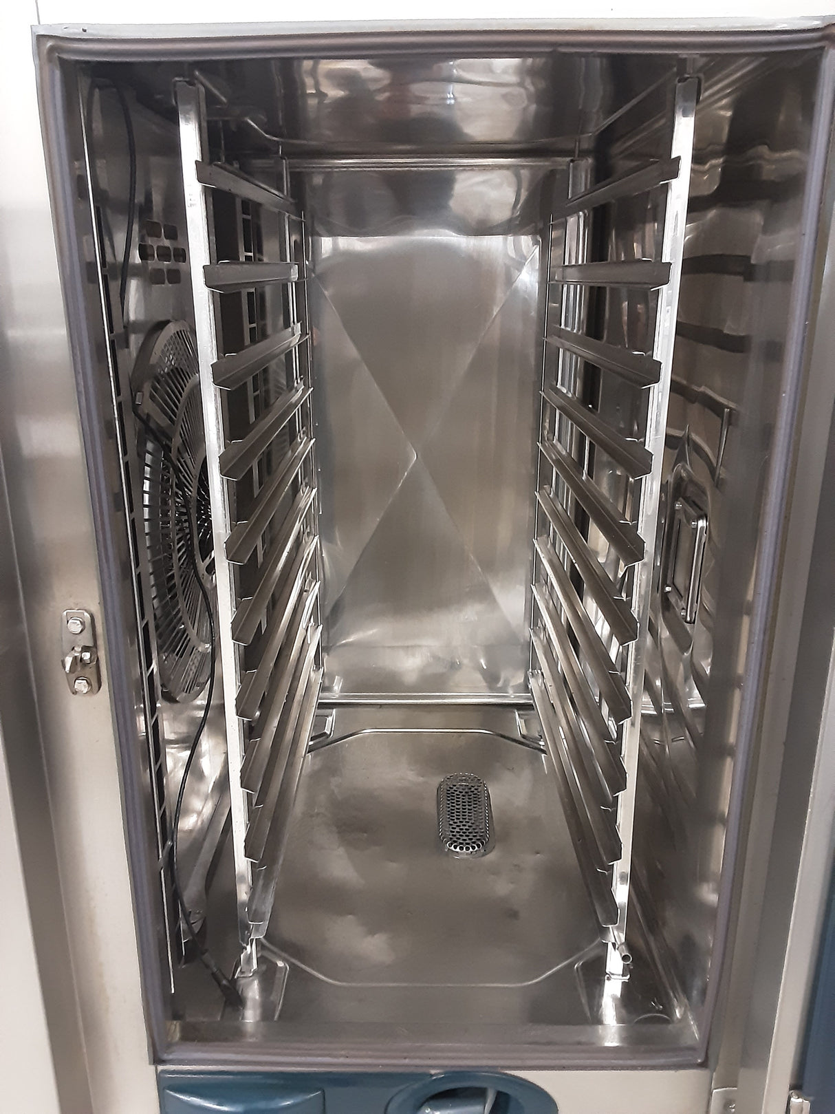 Rational 10 Grid Five Senses SCC WE Electric Combi Oven On Stand (NCE5949)