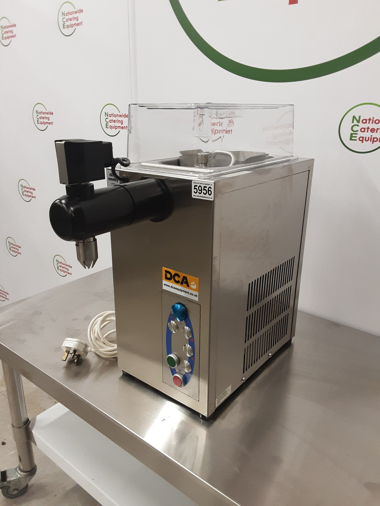 DCA Equipment/Sanomat Whipped Cream Machine, Model-Euro Cream 2L (NCE5956)