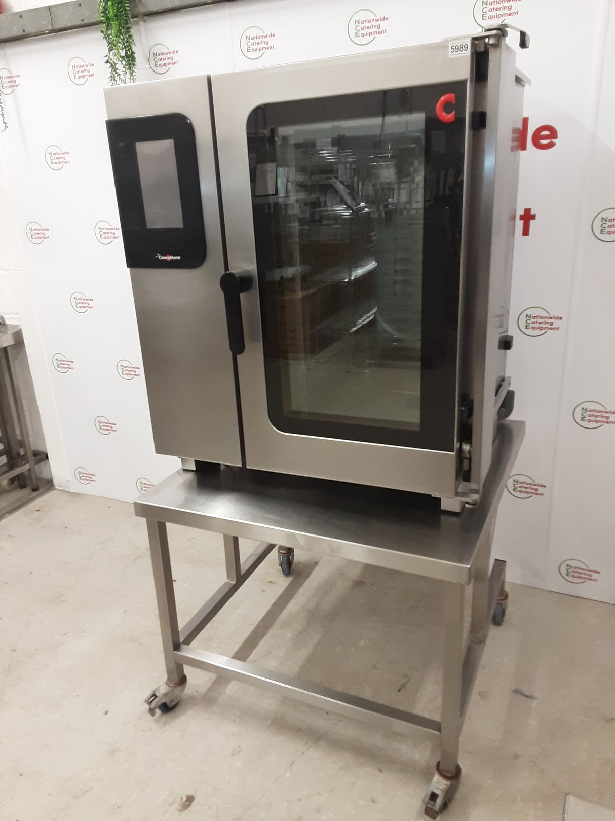 Convotherm 10 Grid Natural Gas Combi Oven On Stand/Trolley. Model- C4eT10.10 (NCE5989)