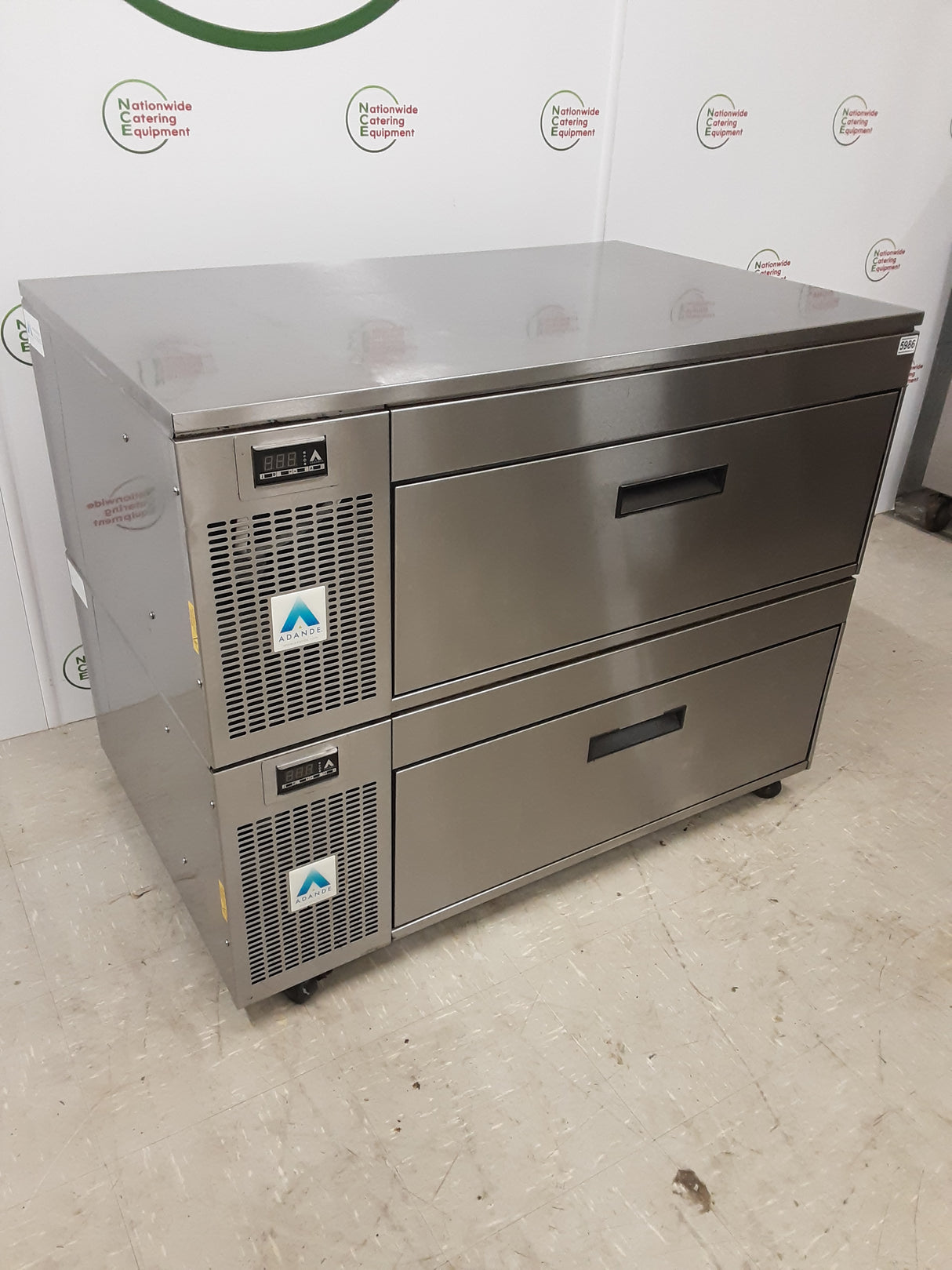 Adande Two Drawer Counter Fridge/Freezer, Model- VCS (NCE5986)