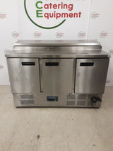 Polar Three Door Counter Fridge With Toppings Opening, 137cm, Model- G605 (NCE5997)