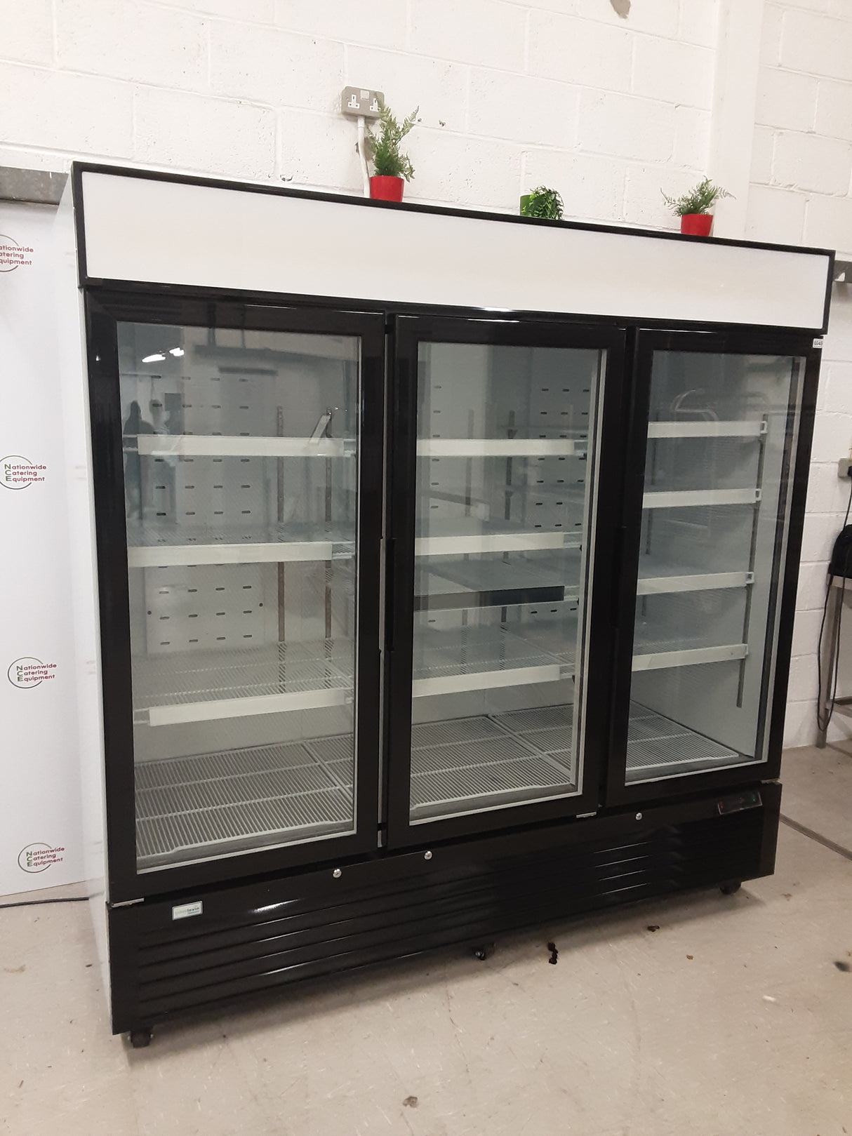 Interlevin Low Energy Three Door Upright Display Fridge, Model- LGC7500 (NCE6049)