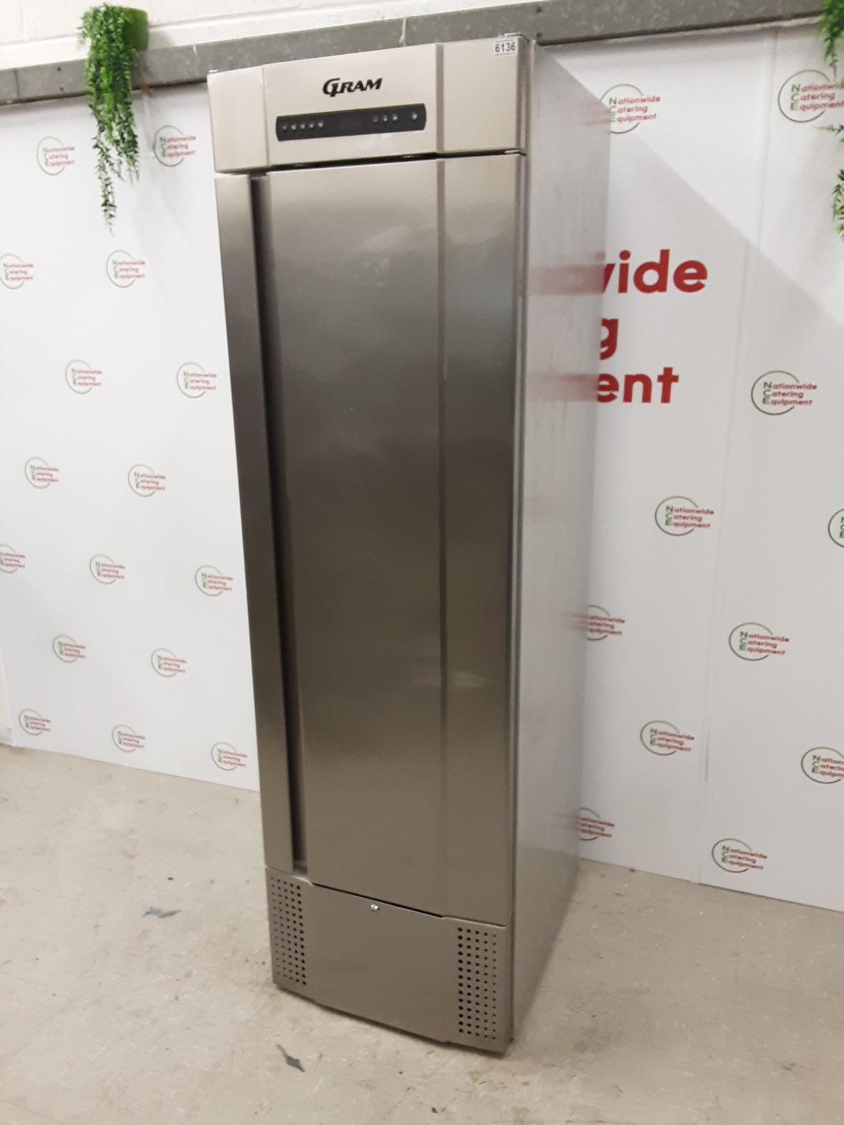 Gram Single Upright Fridge, 425L Capacity, Model- Midi425 (NCE6136)