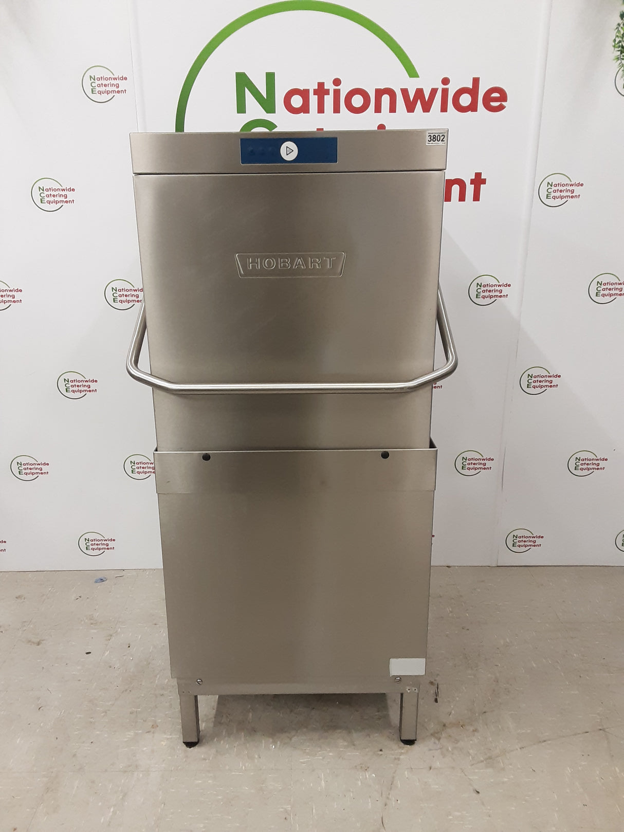 Hobart Passthrough/Hood Dishwasher, 3ph/32amp,Model- AMX900S (NCE3802)