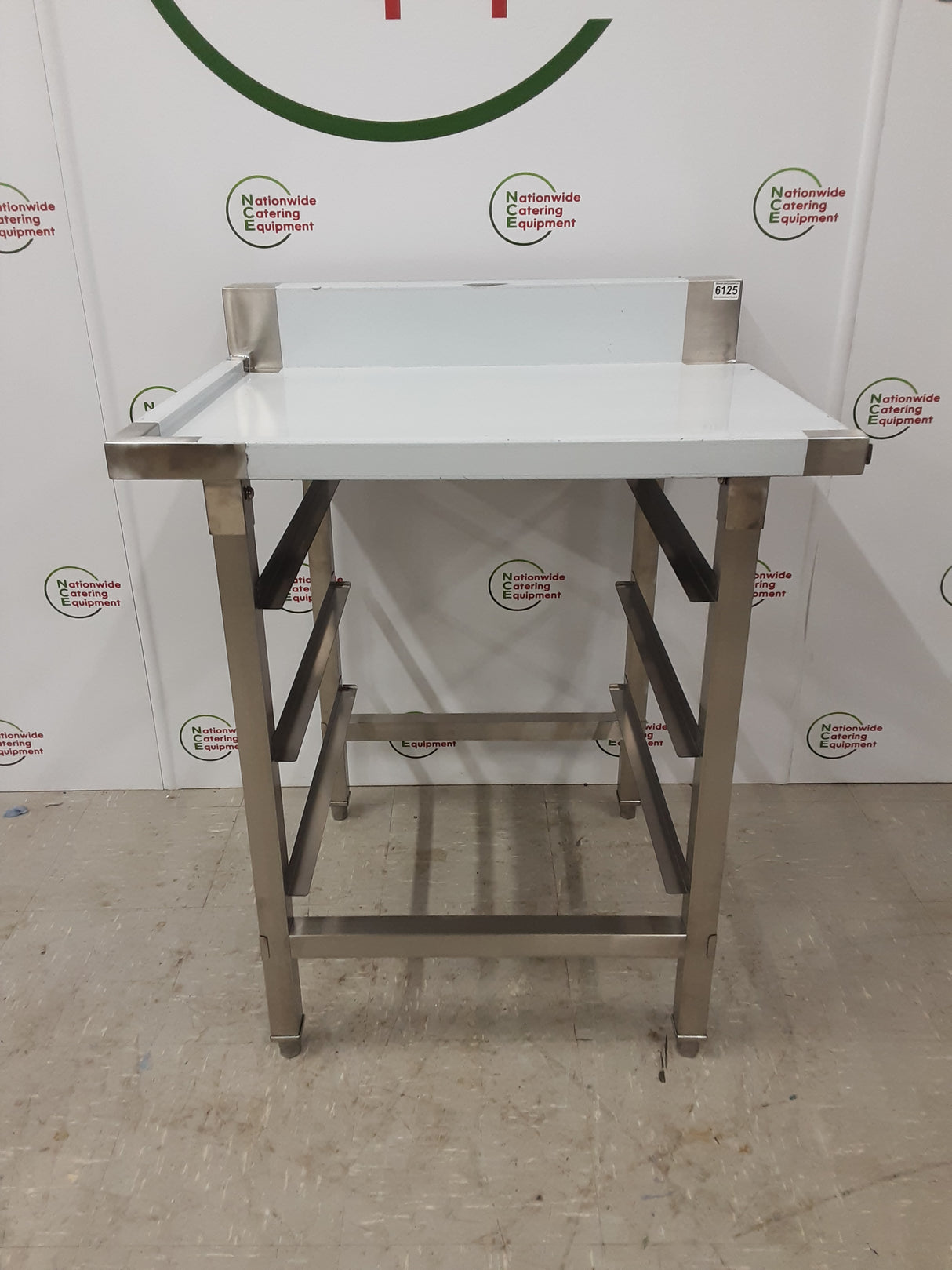 Stainless Steel Dishwasher Exit Table (Machine to Right), With Racking Beneath(NCE6125)