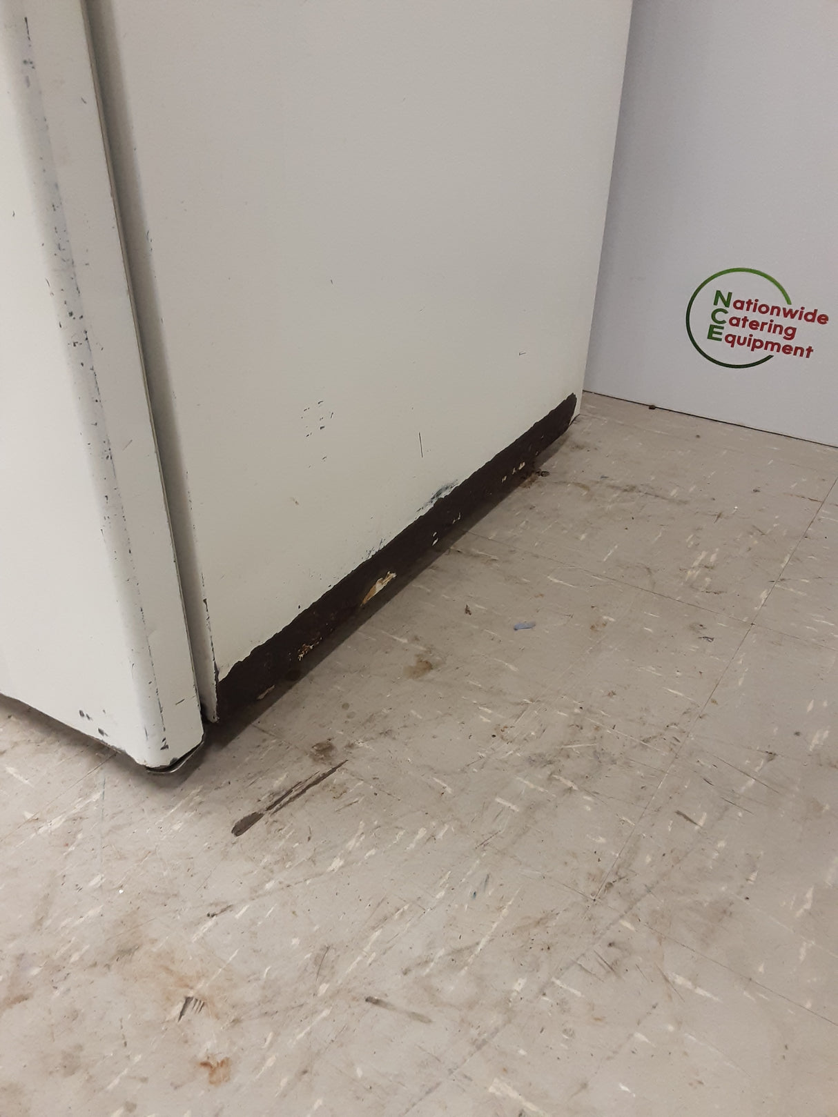 Clearance Gram White Undercounter Fridge, Model- K210 (NCE6146)