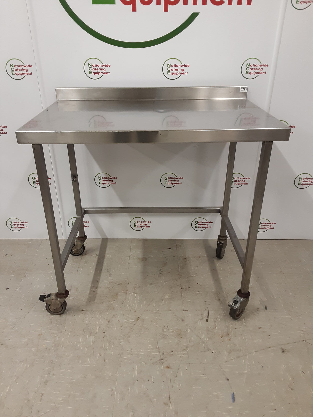 Stainless Steel Table On Wheels With Appliance Space 100x65 (NCE6225)
