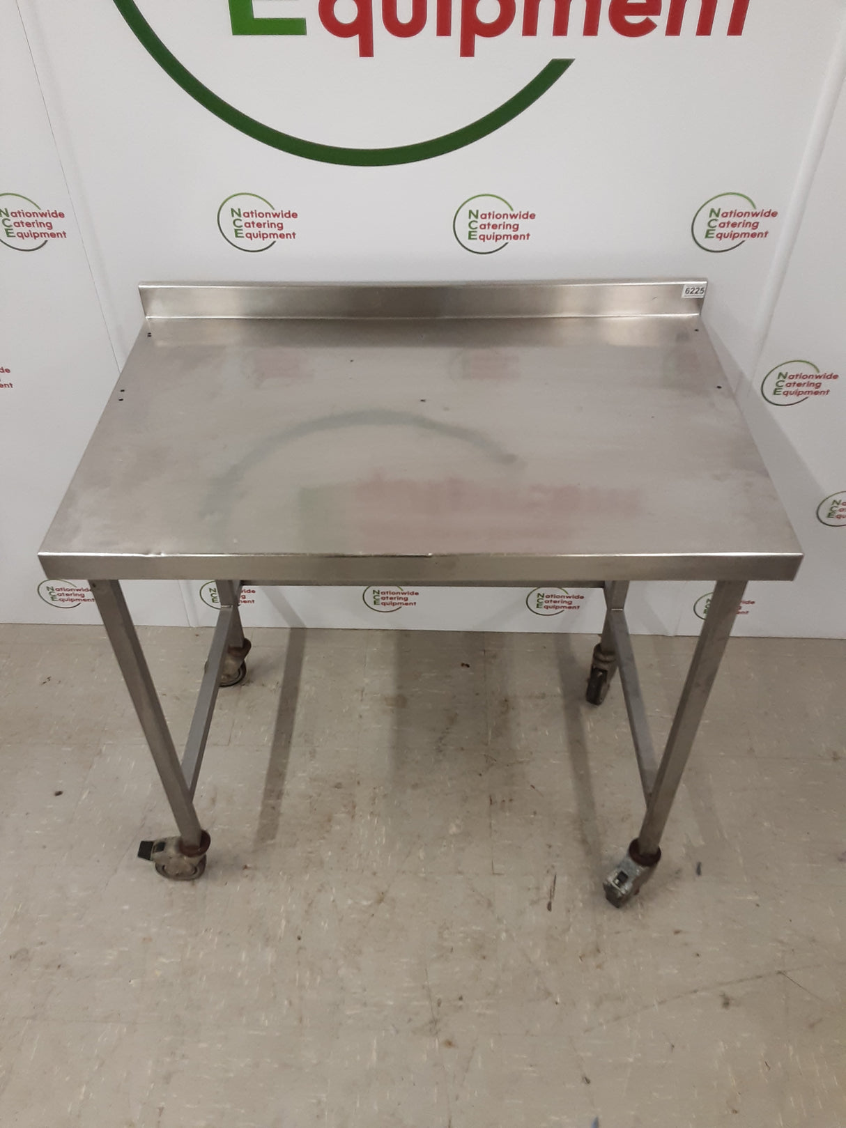 Stainless Steel Table On Wheels With Appliance Space 100x65 (NCE6225)