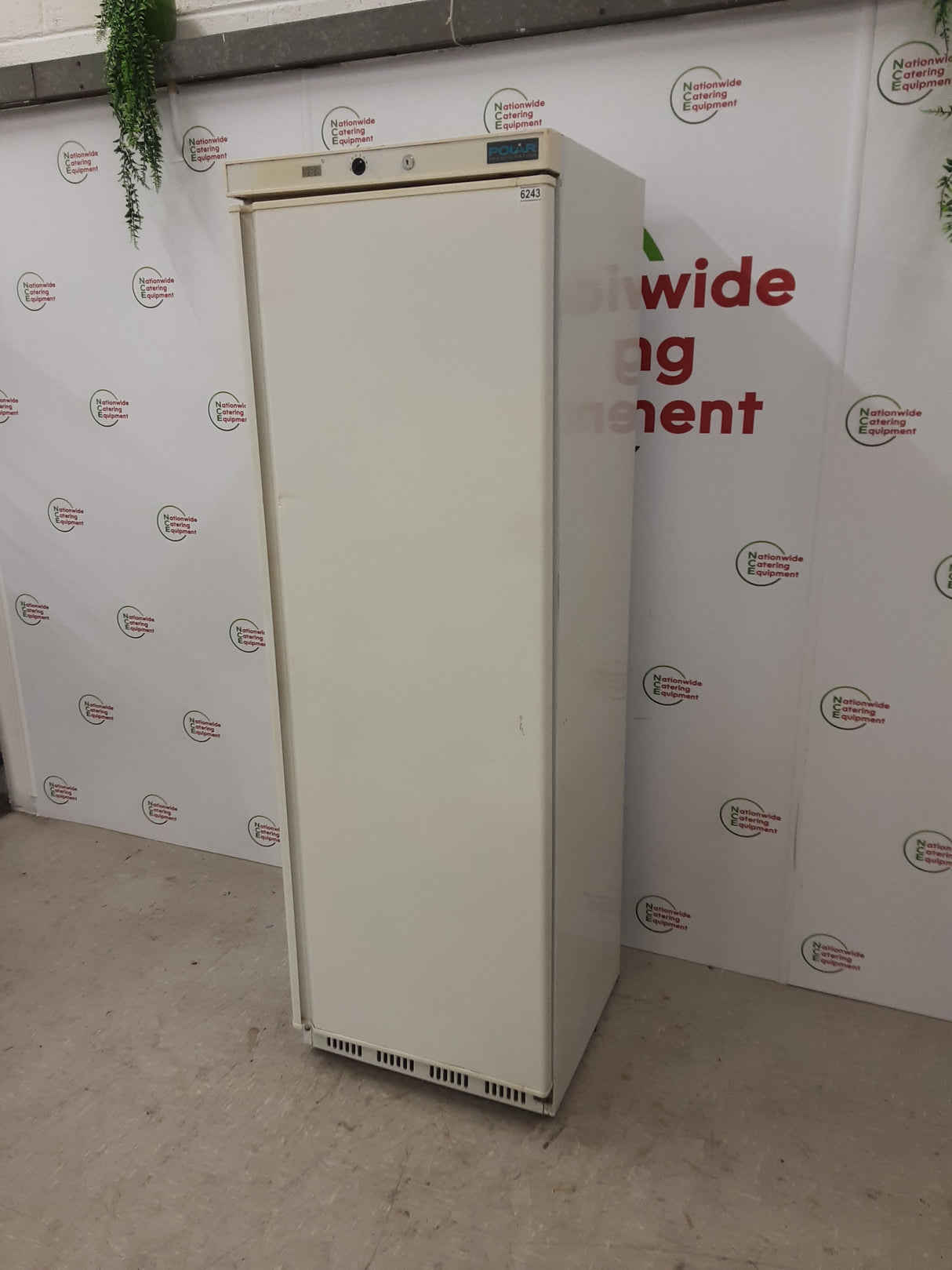 Polar White Single Upright 400L Fridge, Model- CD612 (NCE6243)