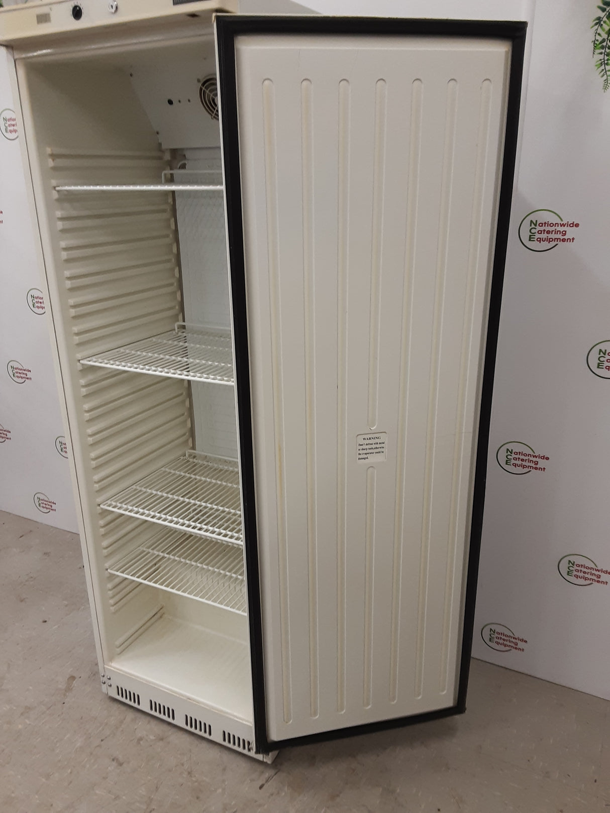 Polar White Single Upright 400L Fridge, Model- CD612 (NCE6243)
