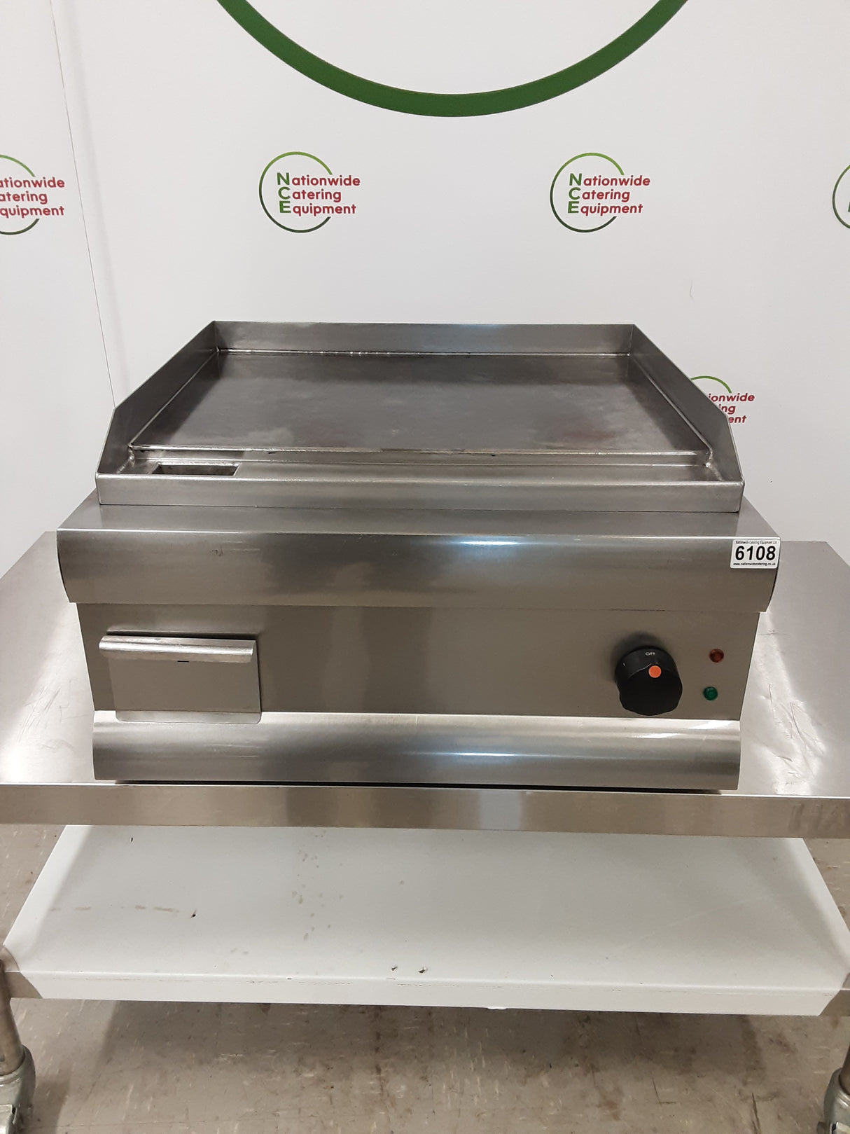 Lincat 60cm Tabletop Electric Griddle, 13Amp, Model- GS6 (NCE6108)