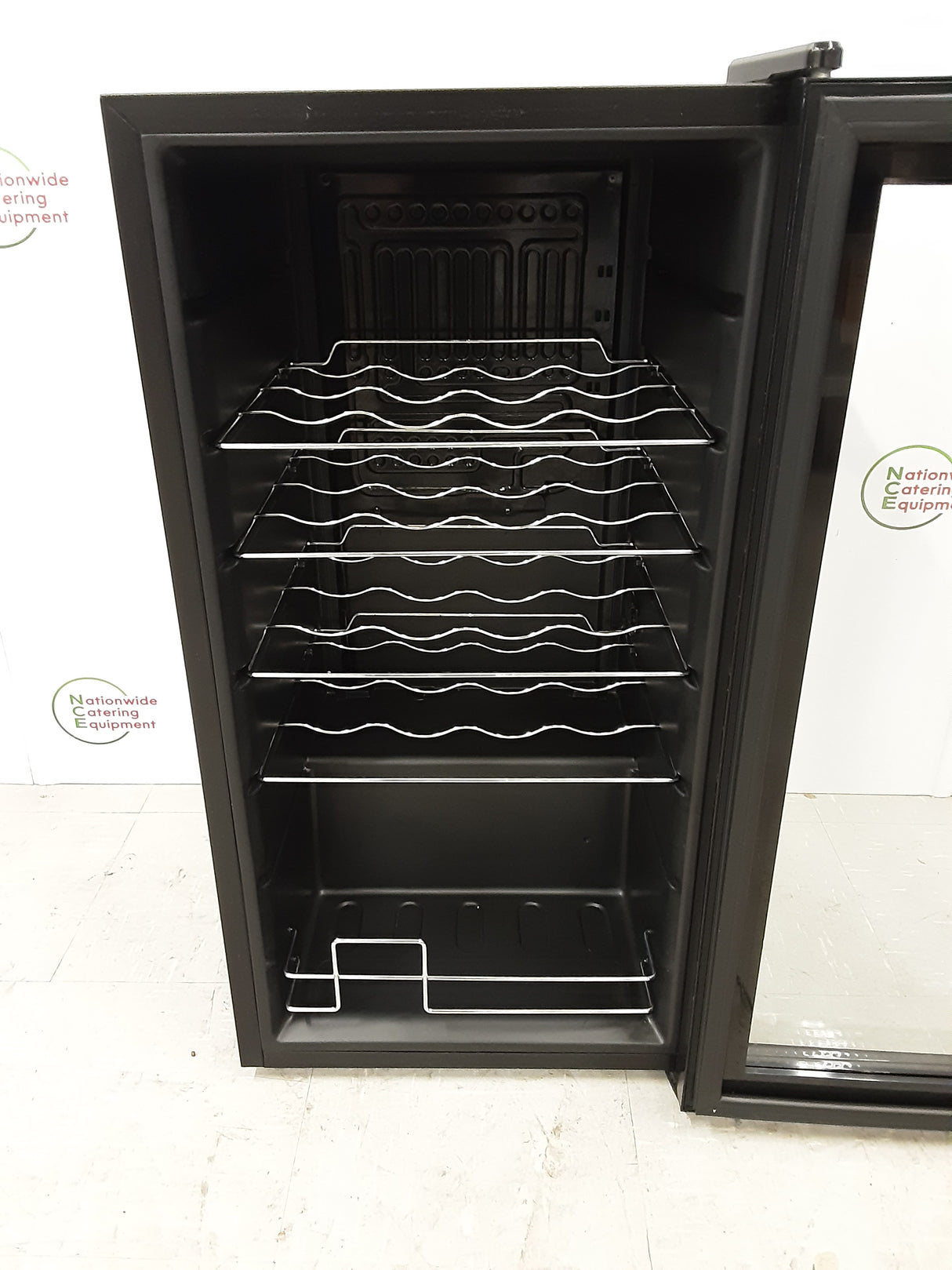 Polar C-Series Black Tabletop Wine Fridge, Model- CC066 (NCE6375)