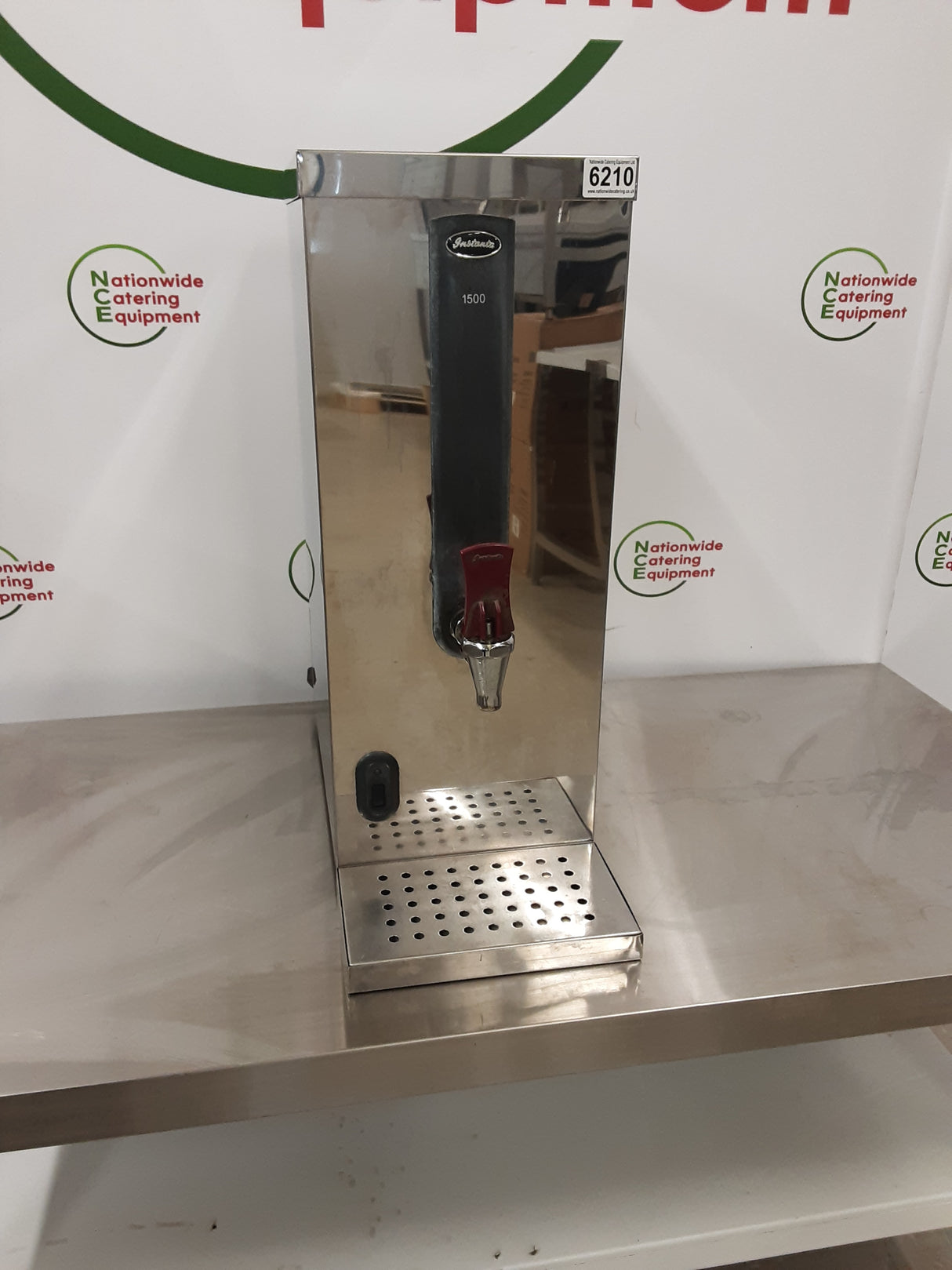 Instanta 10L Auto Feed Water Boiler, Model- 1500 (NCE6210)