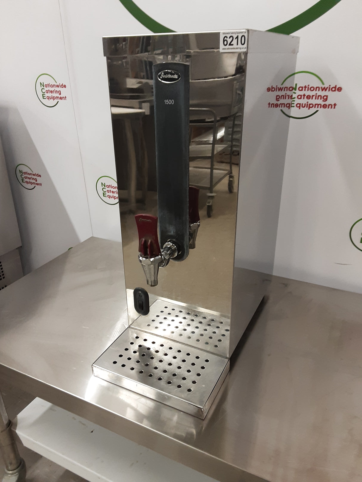 Instanta 10L Auto Feed Water Boiler, Model- 1500 (NCE6210)