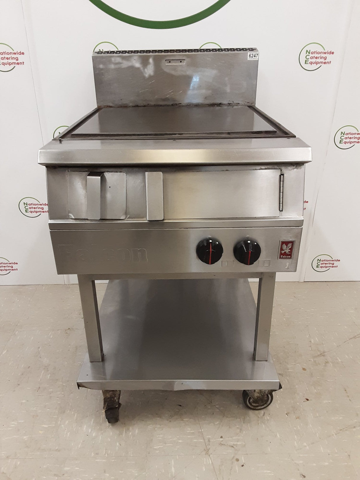 Falcon Griddle LPG On Stand, Model- G2641 (NCE6247)