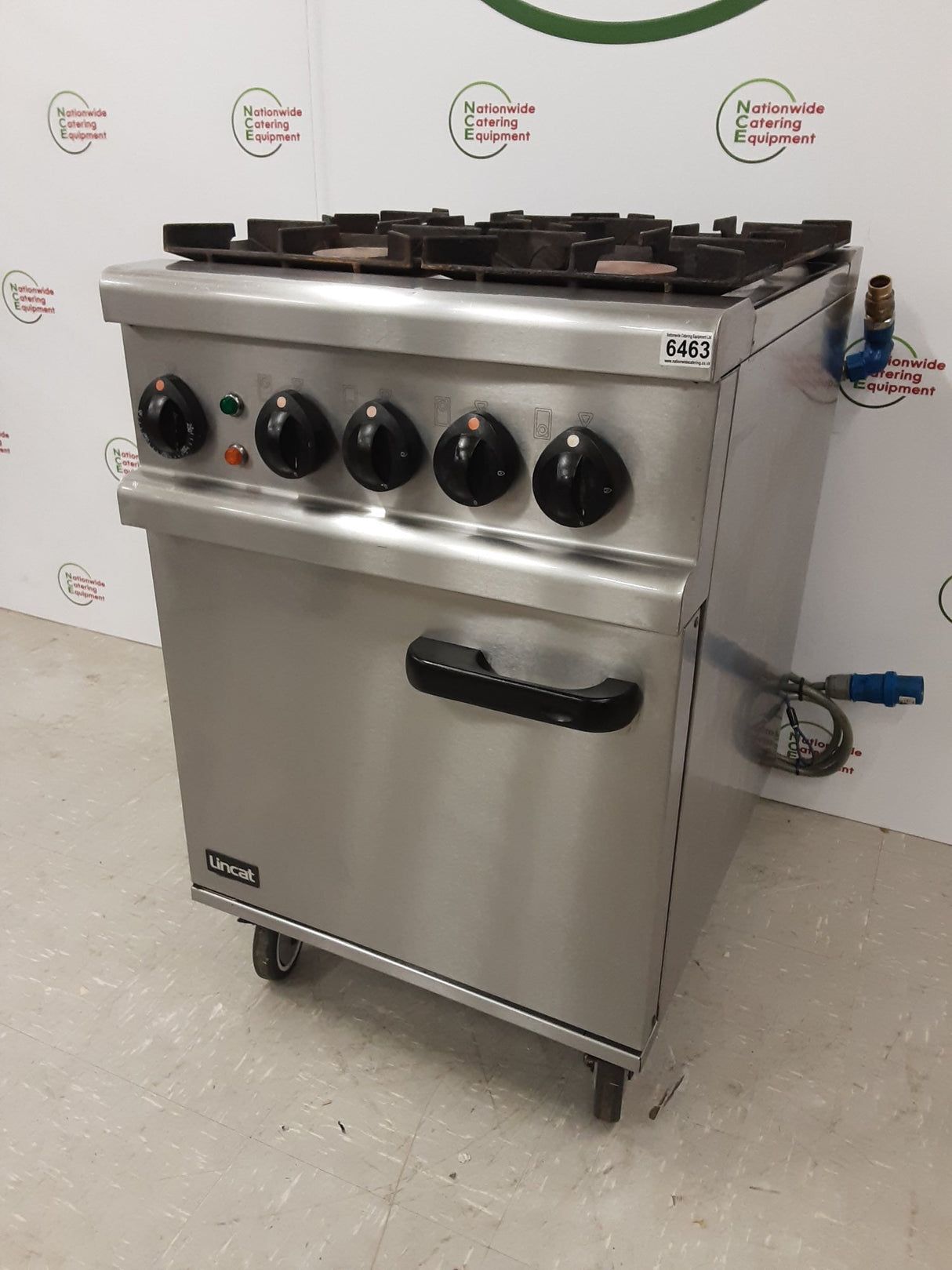 Lincat Opus Dual Fuel Four Burner Natural Gas Stove & Electric Oven (NCE6463)