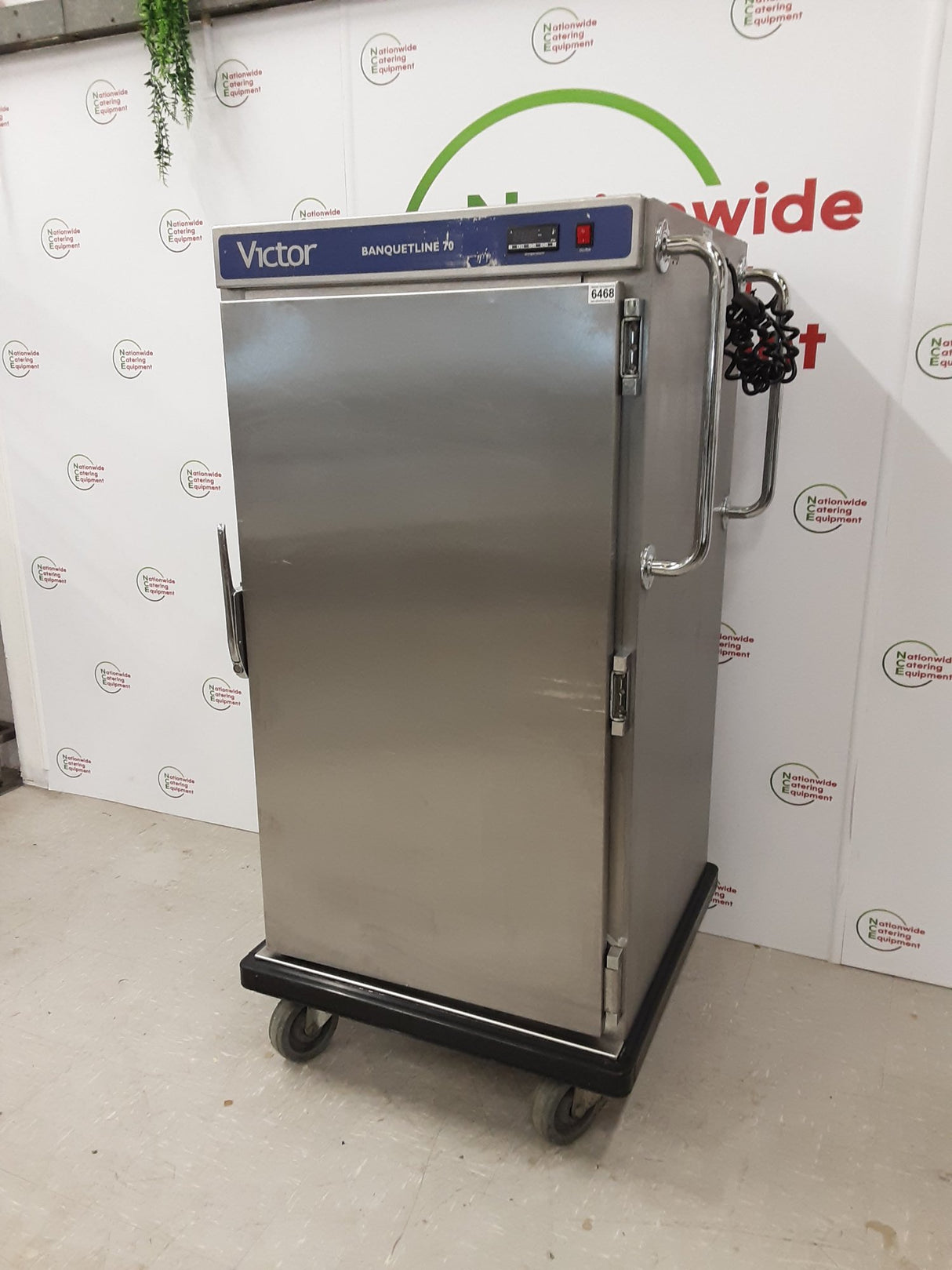 Victor Banquetline 70 Mobile Hotcupboard, Model- BL70H1 (NCE6468)