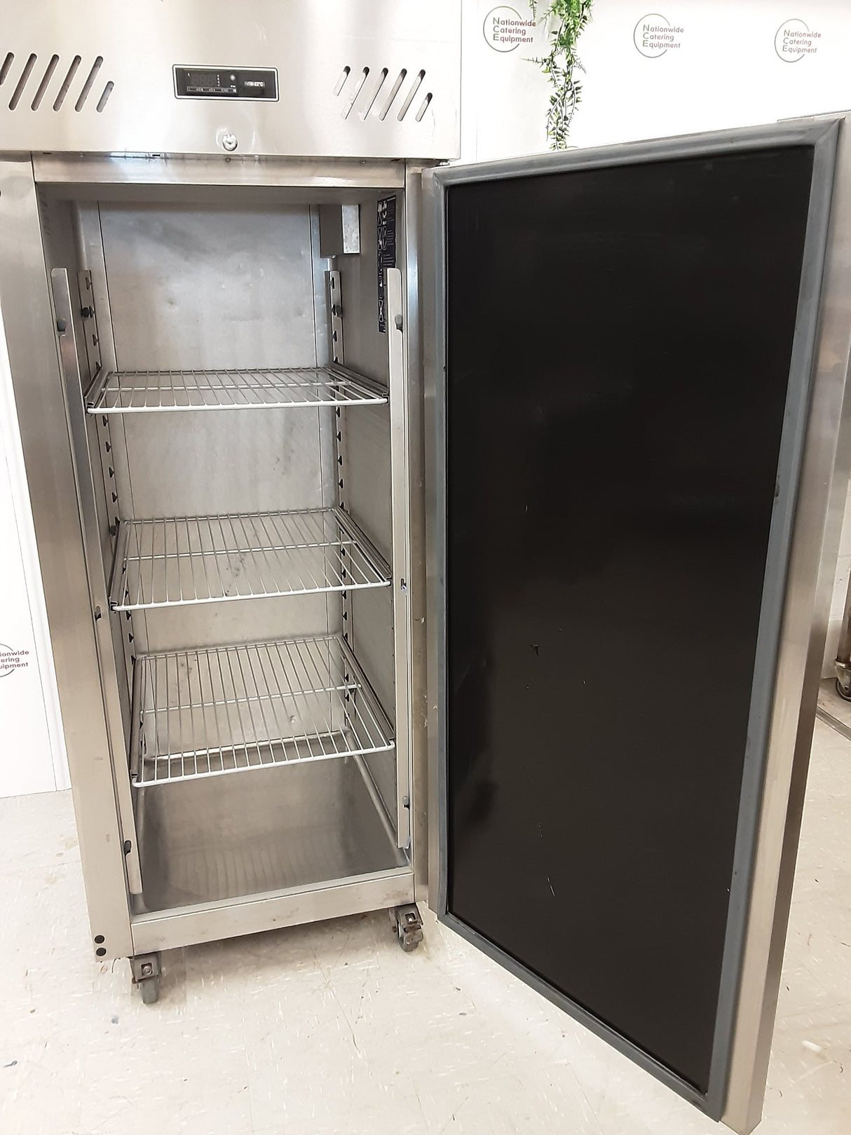 Williams Single Upright Freezer, Model- LJ1SA (NCE6479)