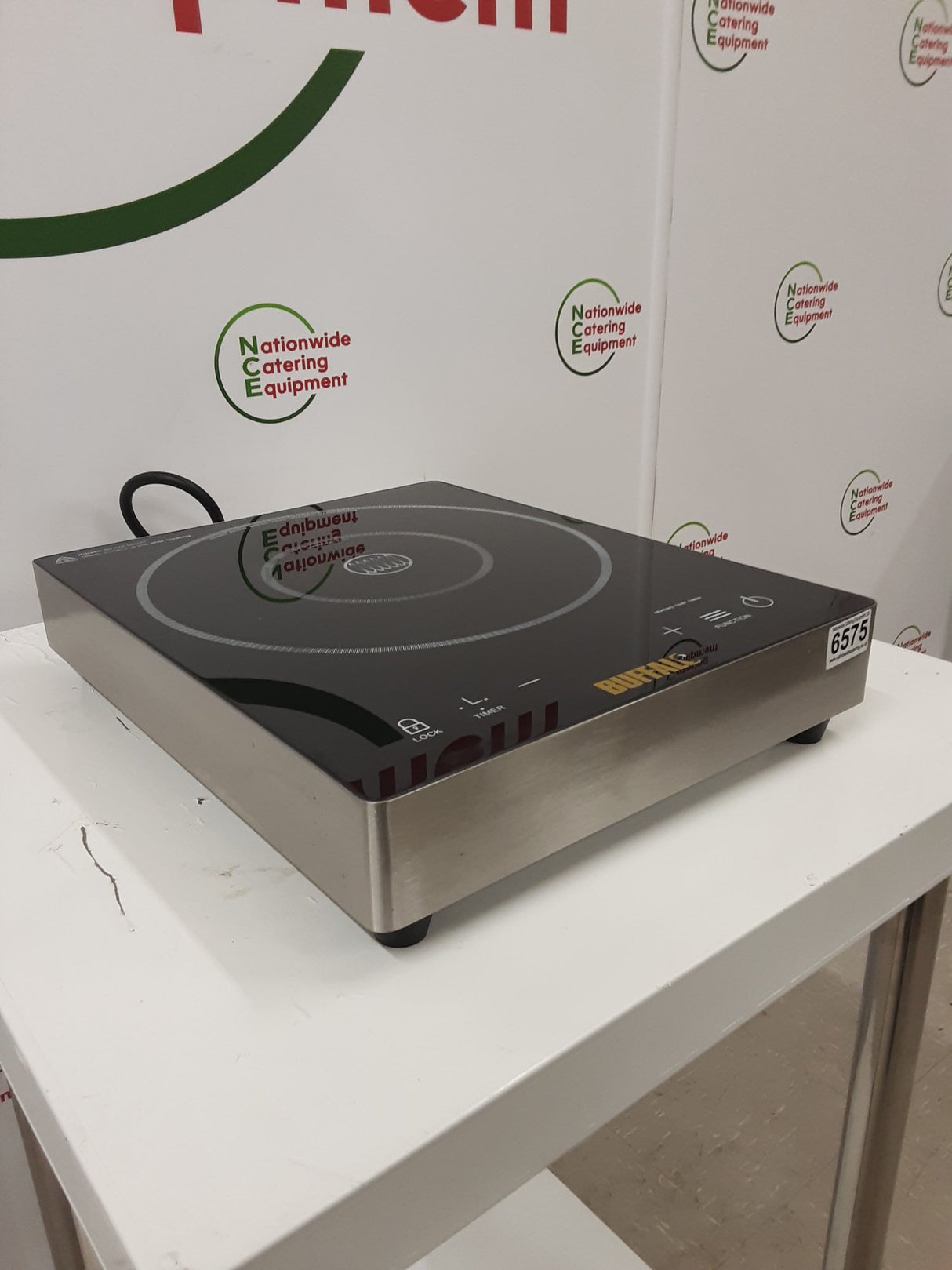 Buffalo 3000w Tabletop Single Zone Induction Stove, Model- (NCE6575)
